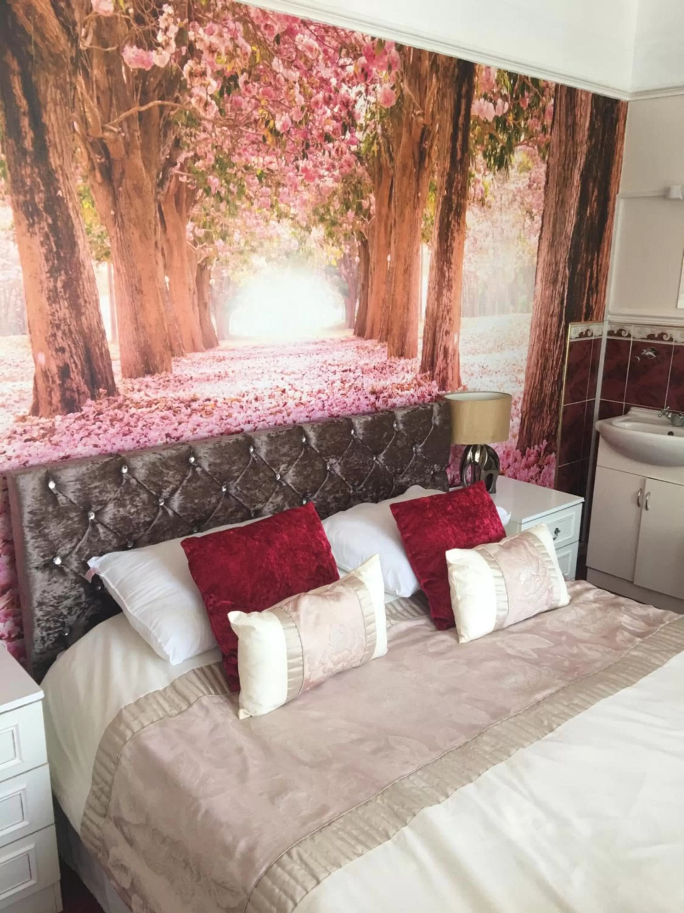 Decorative detail, Bed in Jasmine House