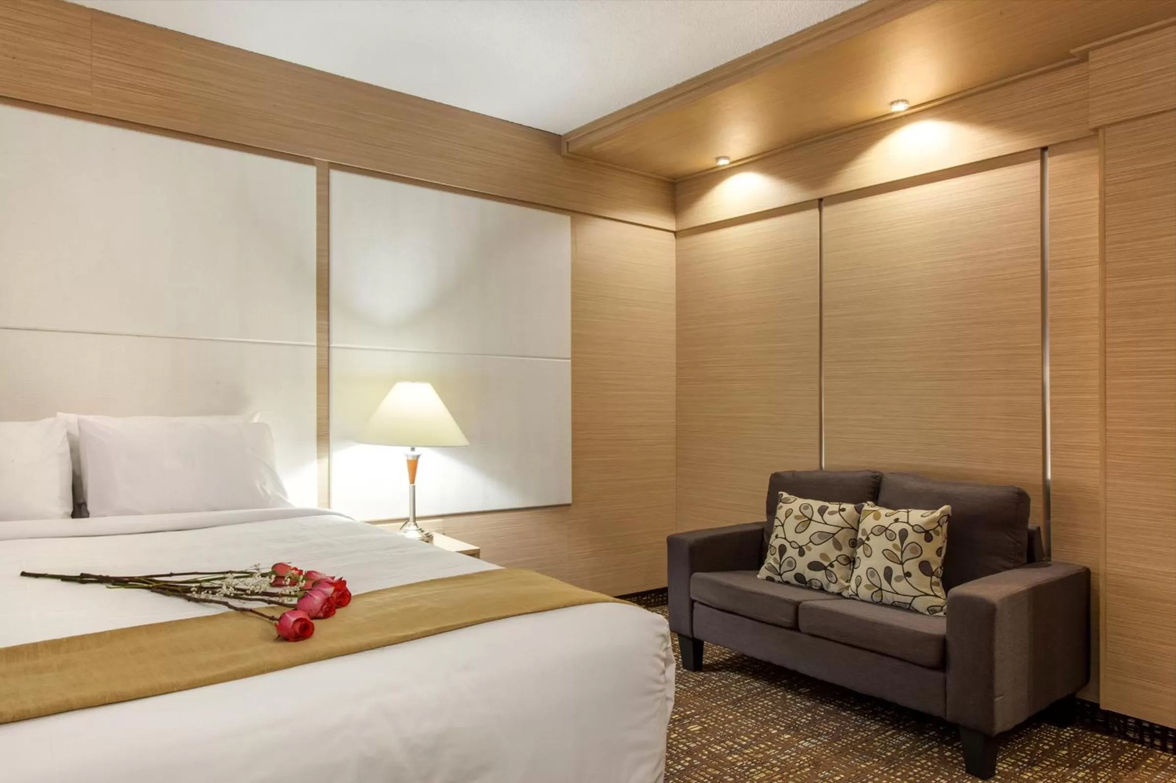 Photo of the whole room, Bed in Ocean Beach Palace