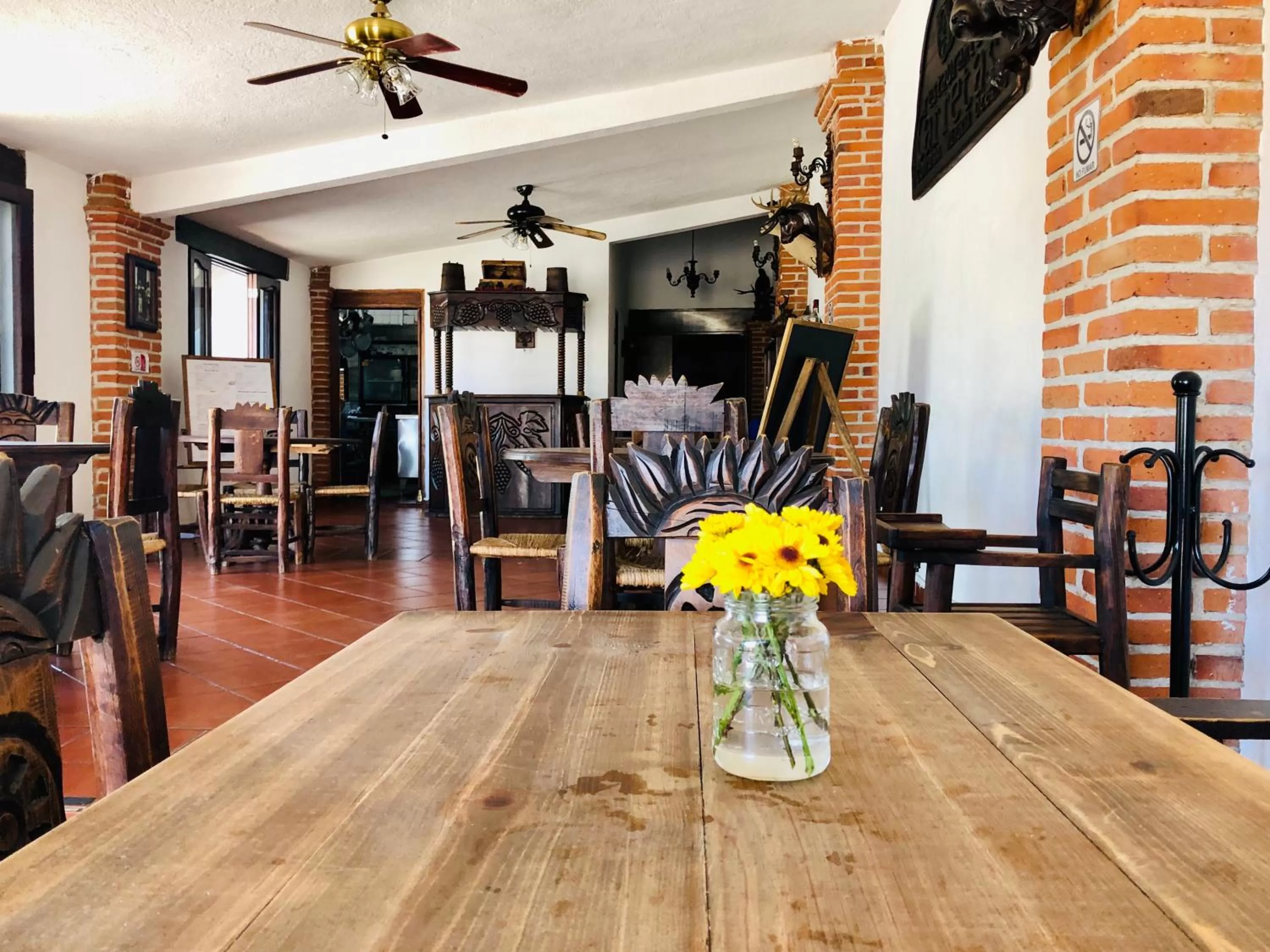 Restaurant/places to eat in Hotel Carretas by Rotamundos