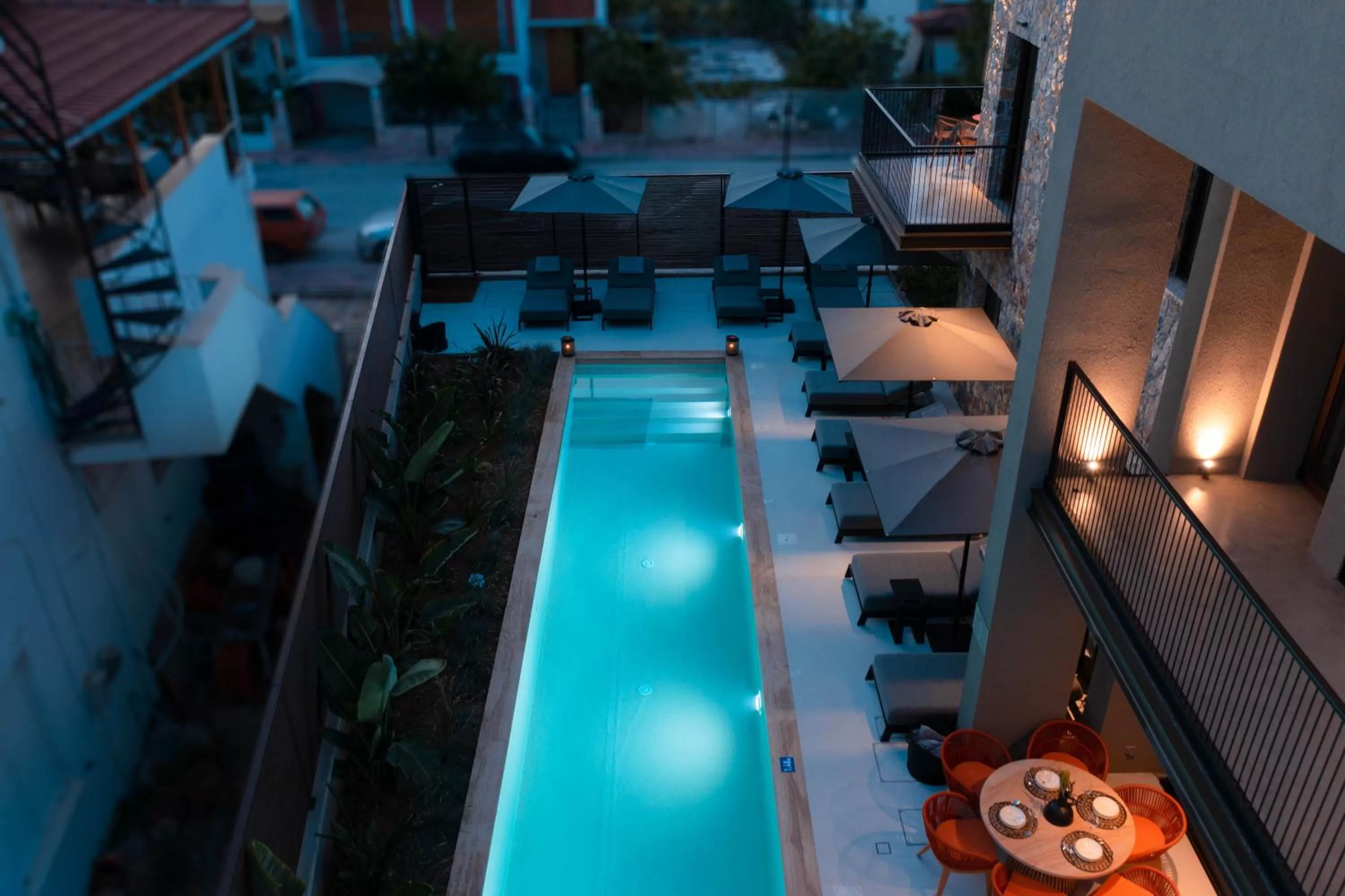Swimming pool in Capital Luxury Suites