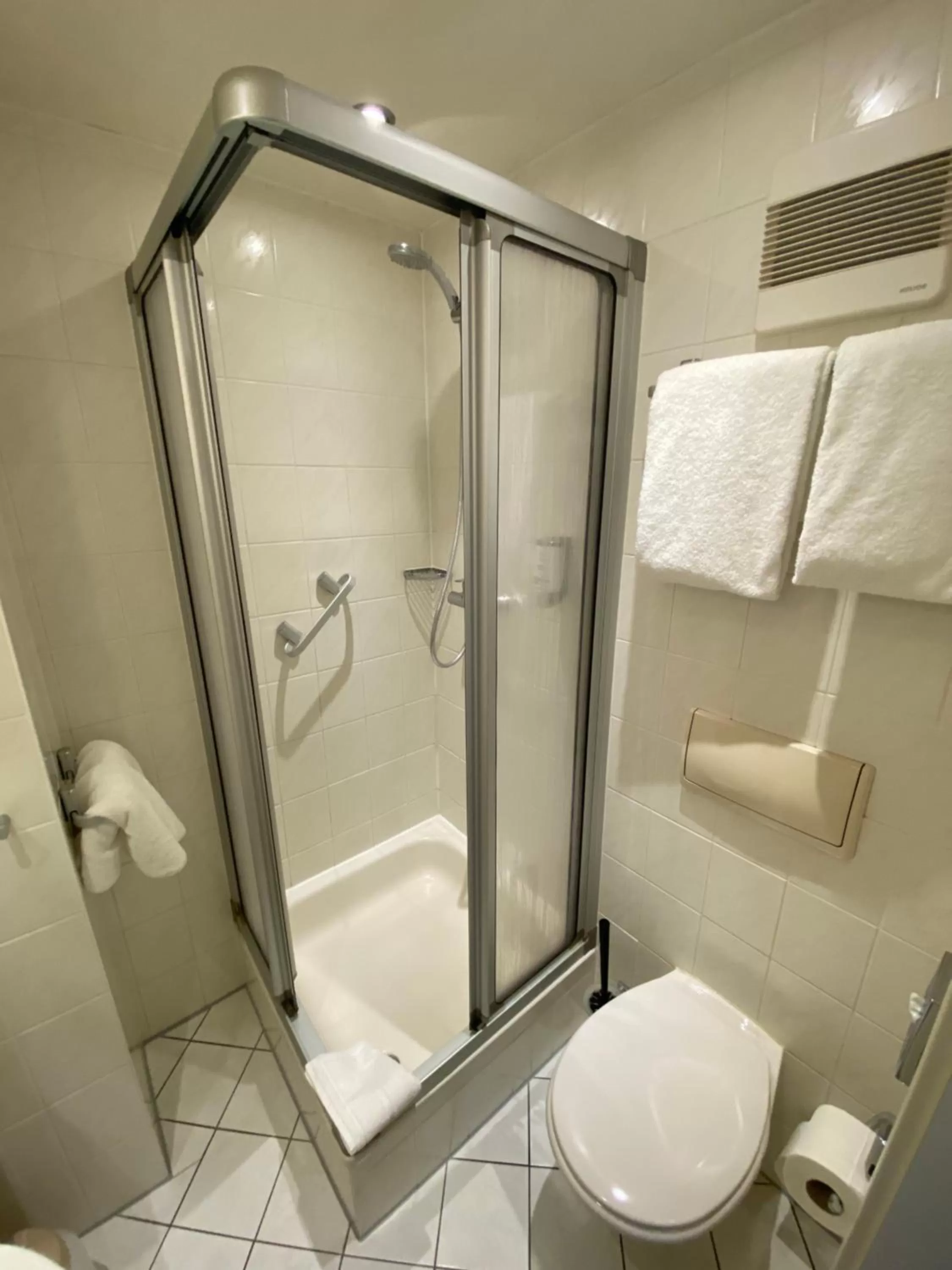 Bathroom in Arthotel ANA Residence Bremen