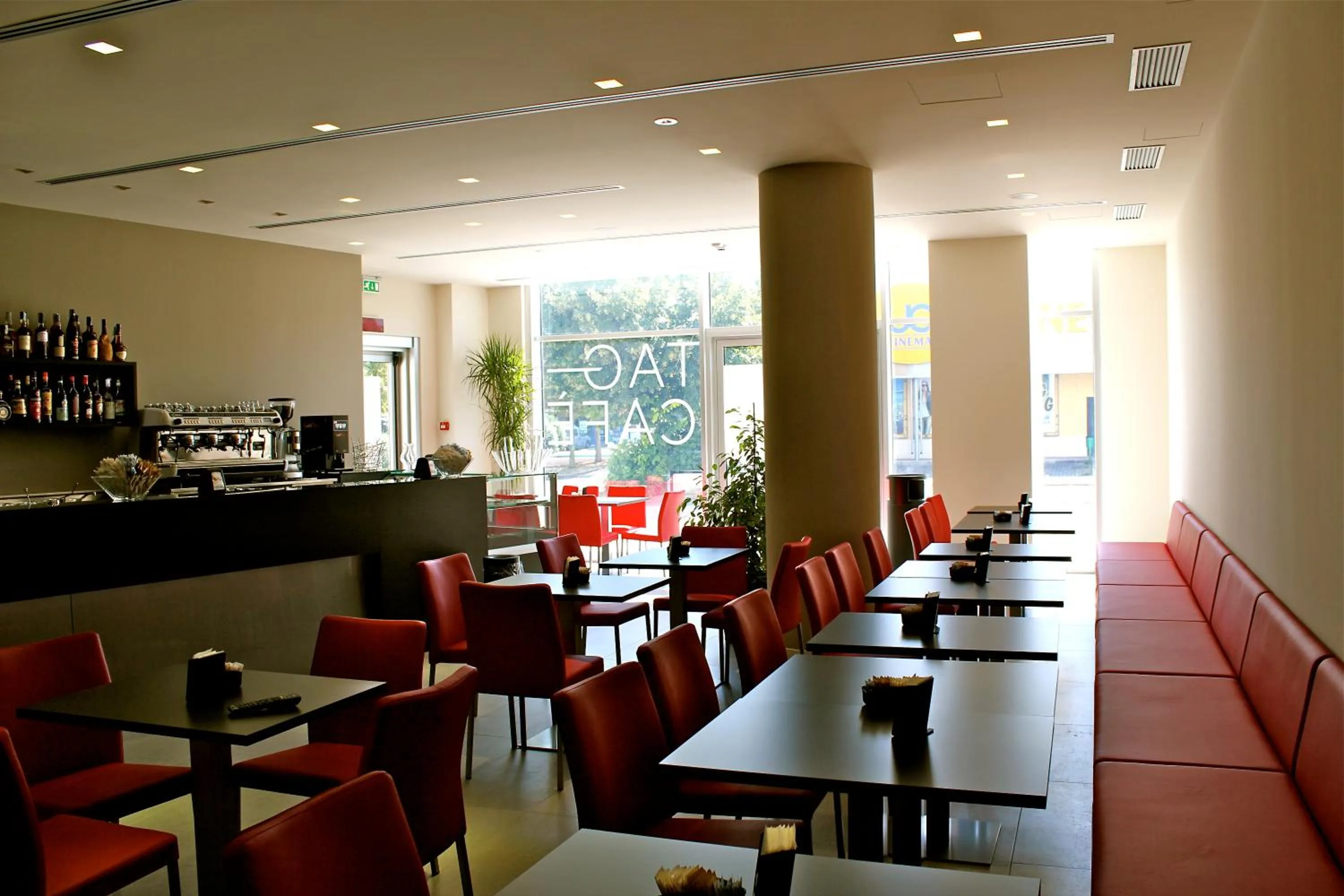 Lounge or bar in Tag Hotel