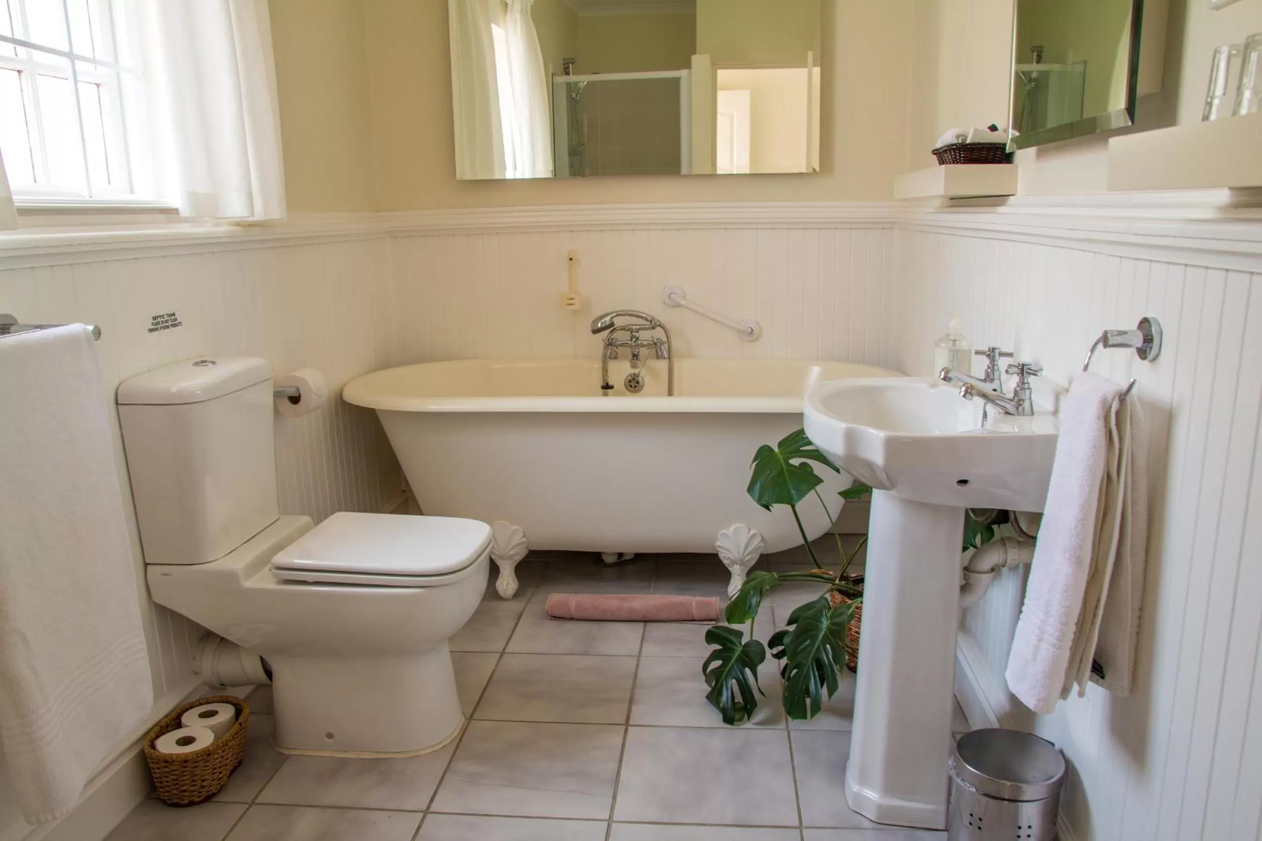 Bathroom in Milkwood Manor on Sea