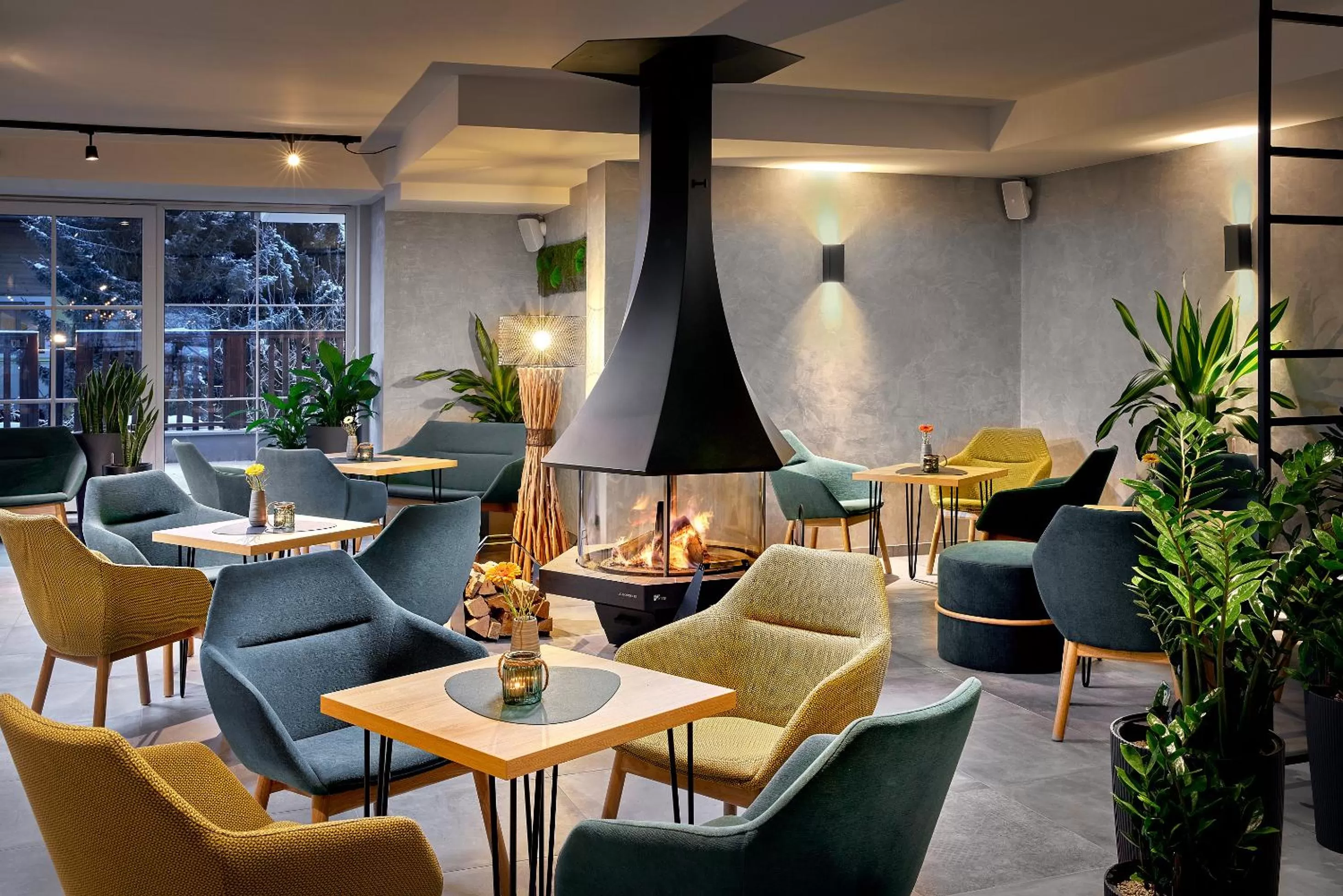 Lounge or bar in ever grün KAPRUN