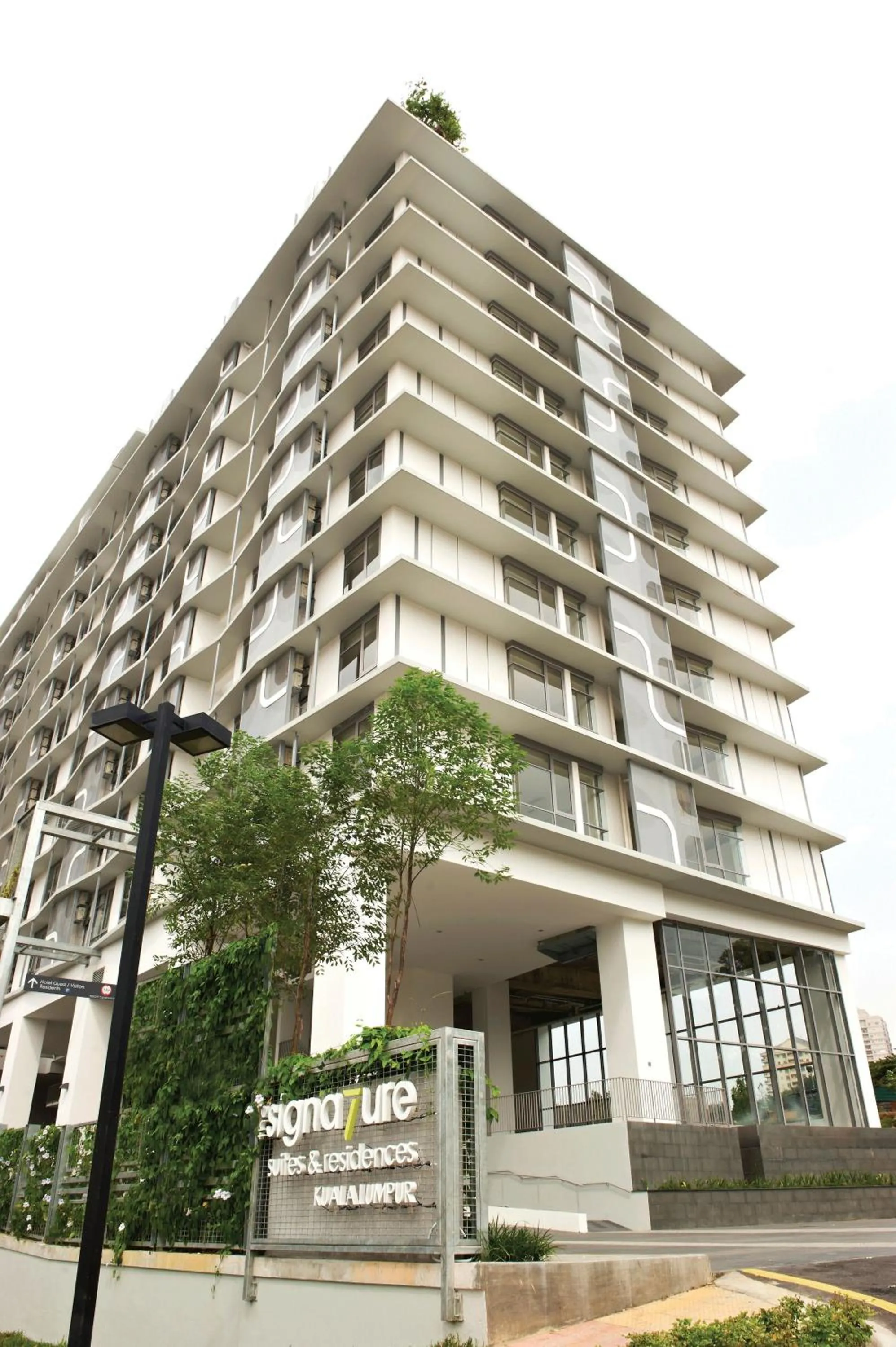 Facade/entrance in The Signature Hotel & Serviced Suites Kuala Lumpur