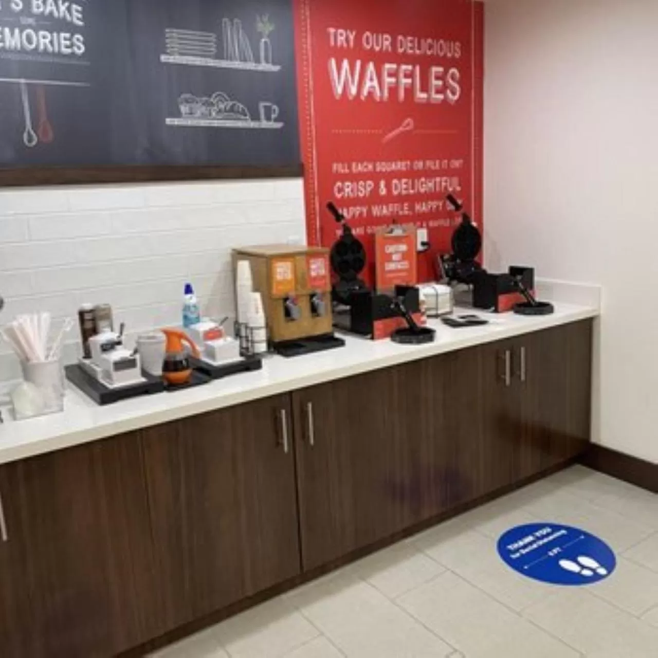 Breakfast in Elizabeth Oceanfront Suites, an Ascend Collection Hotel