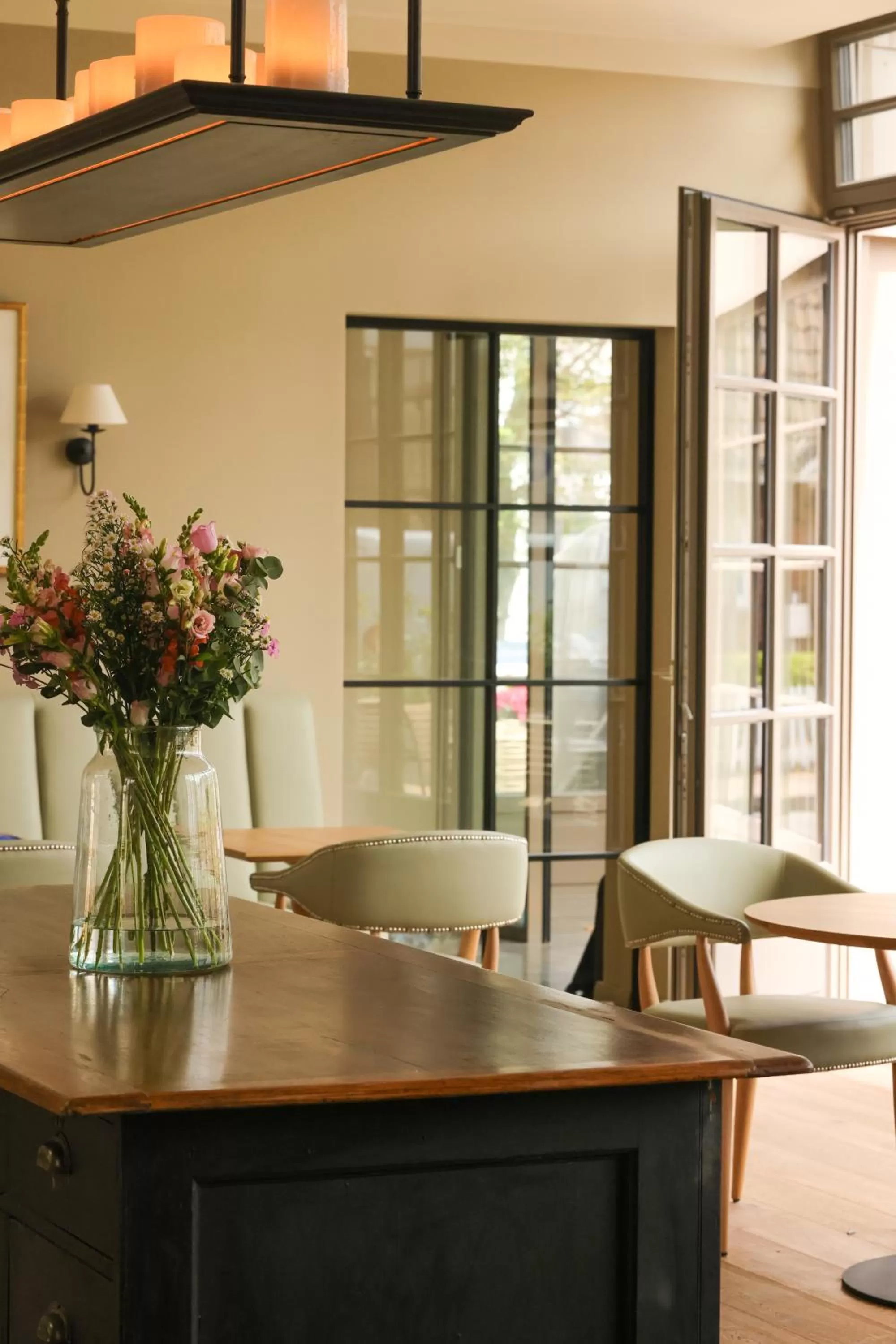 Breakfast in Mimosa Hotel