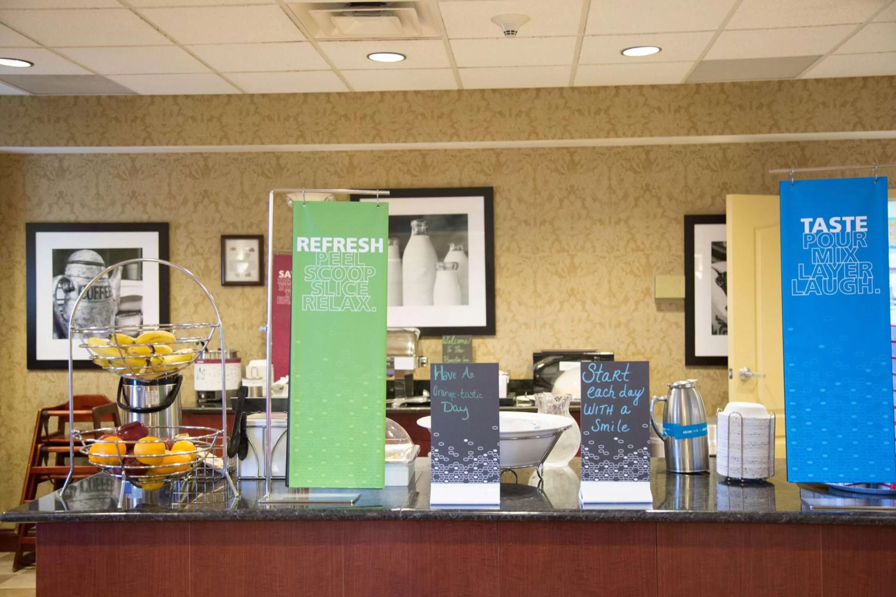 Breakfast in Hampton Inn Morehead