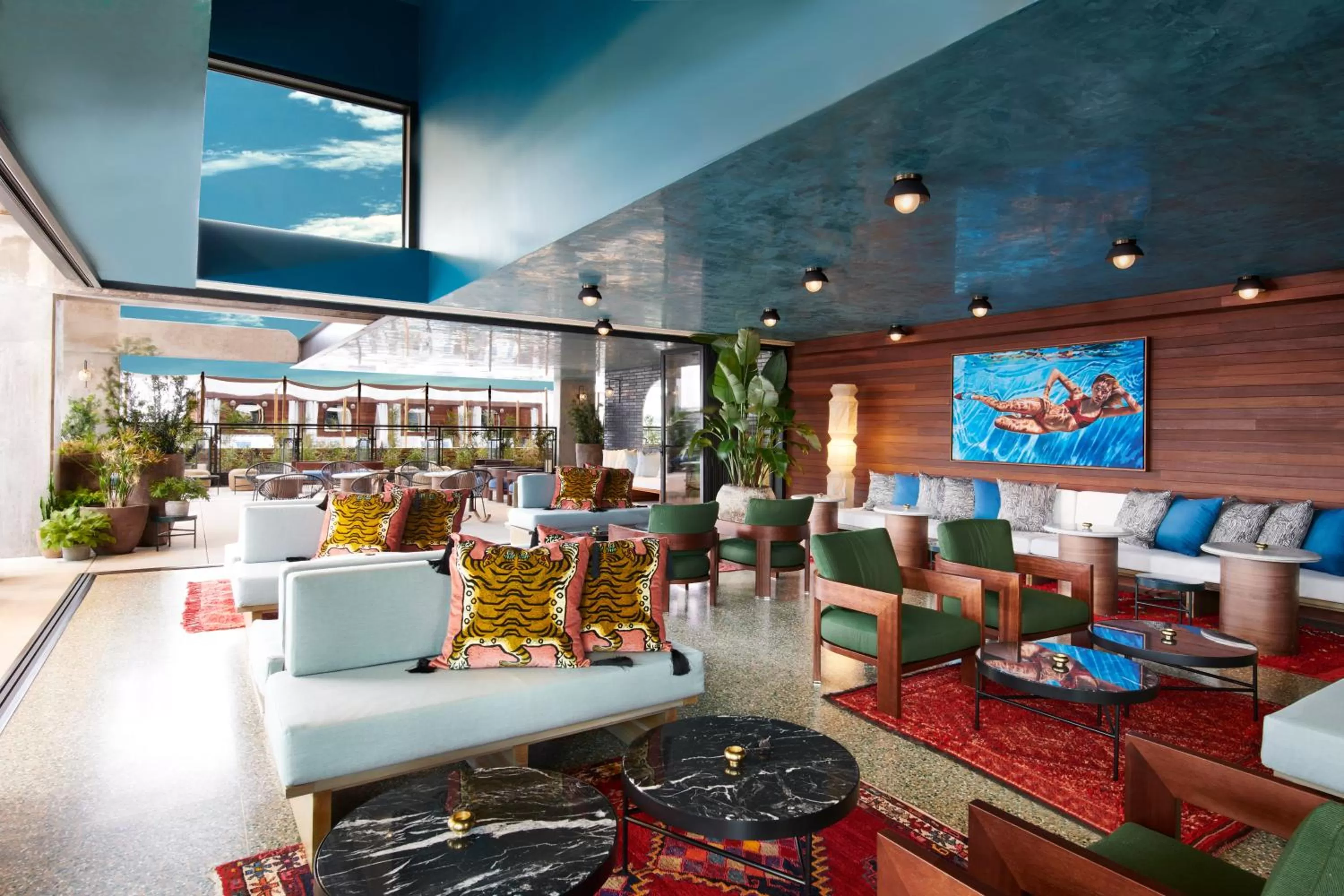 Nightclub / DJ in Virgin Hotels Dallas