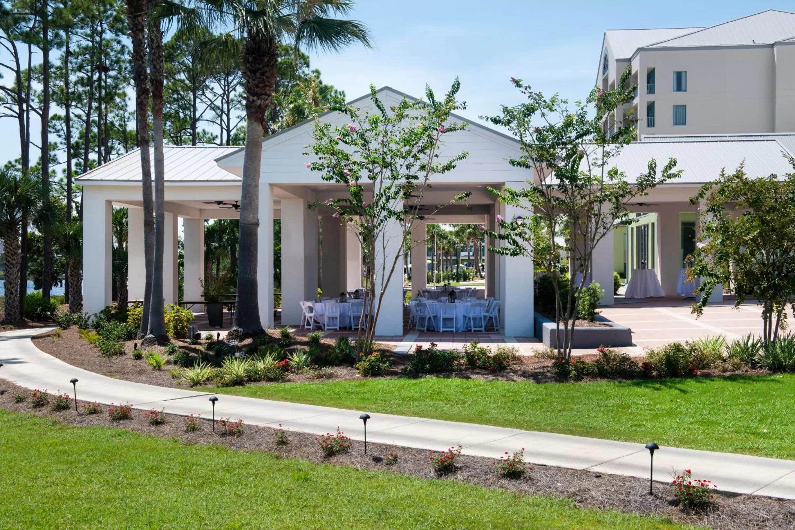 Property building in Bluegreen's Bayside Resort and Spa