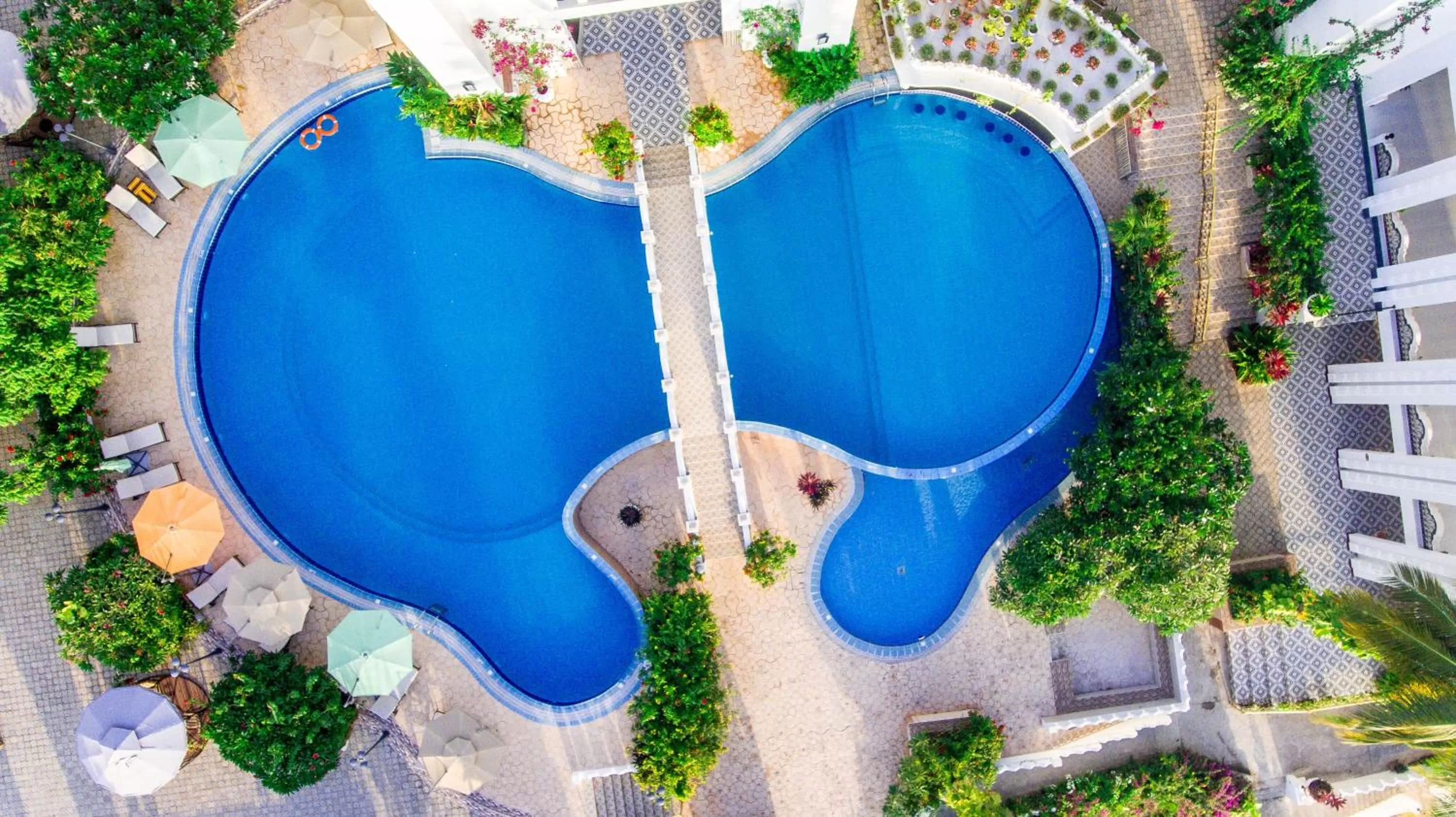 Bird's eye view in Madinat Al Bahr Business & Spa Hotel