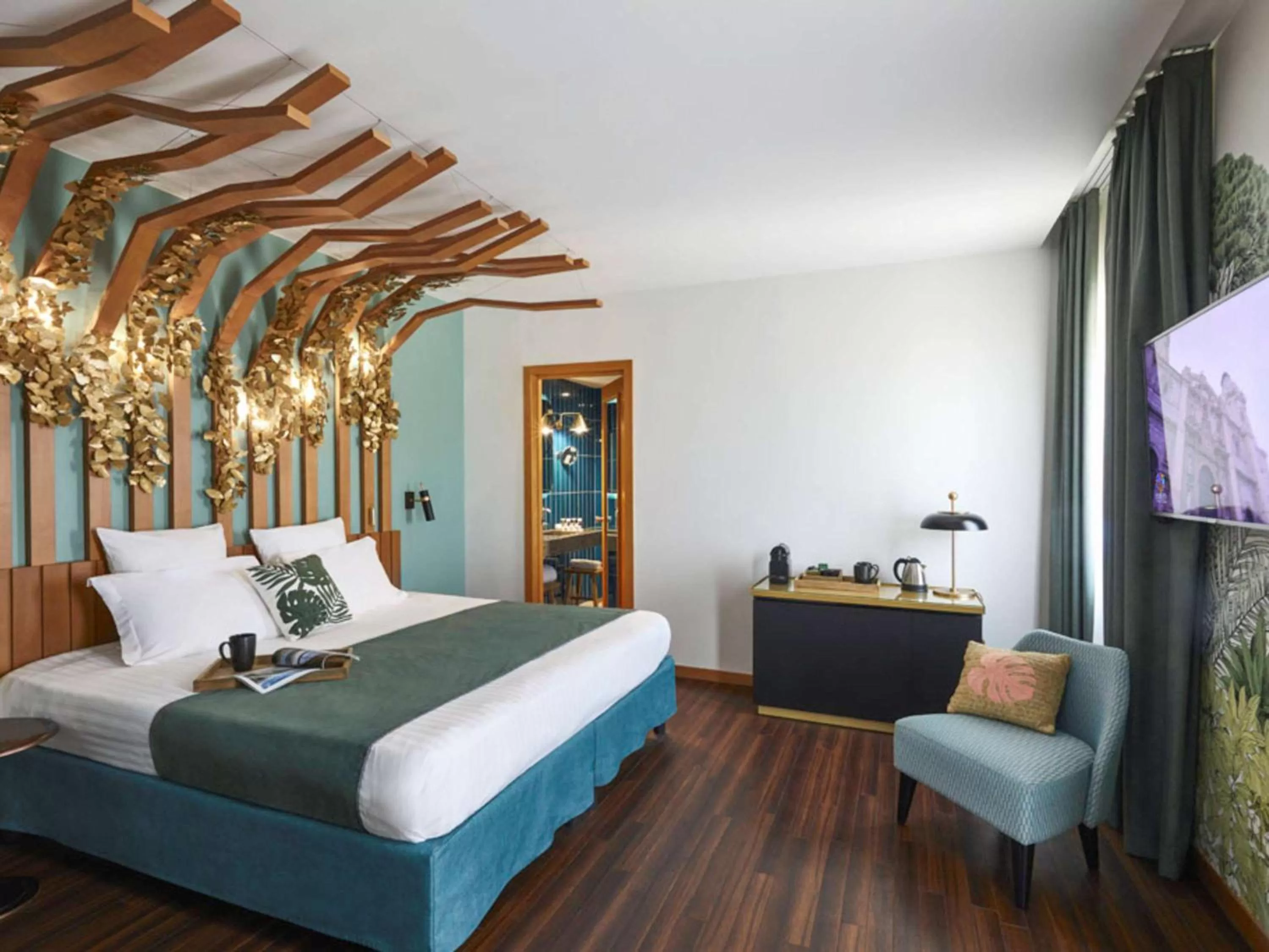 Photo of the whole room, Bed in Hotel Mercure Roma Corso Trieste