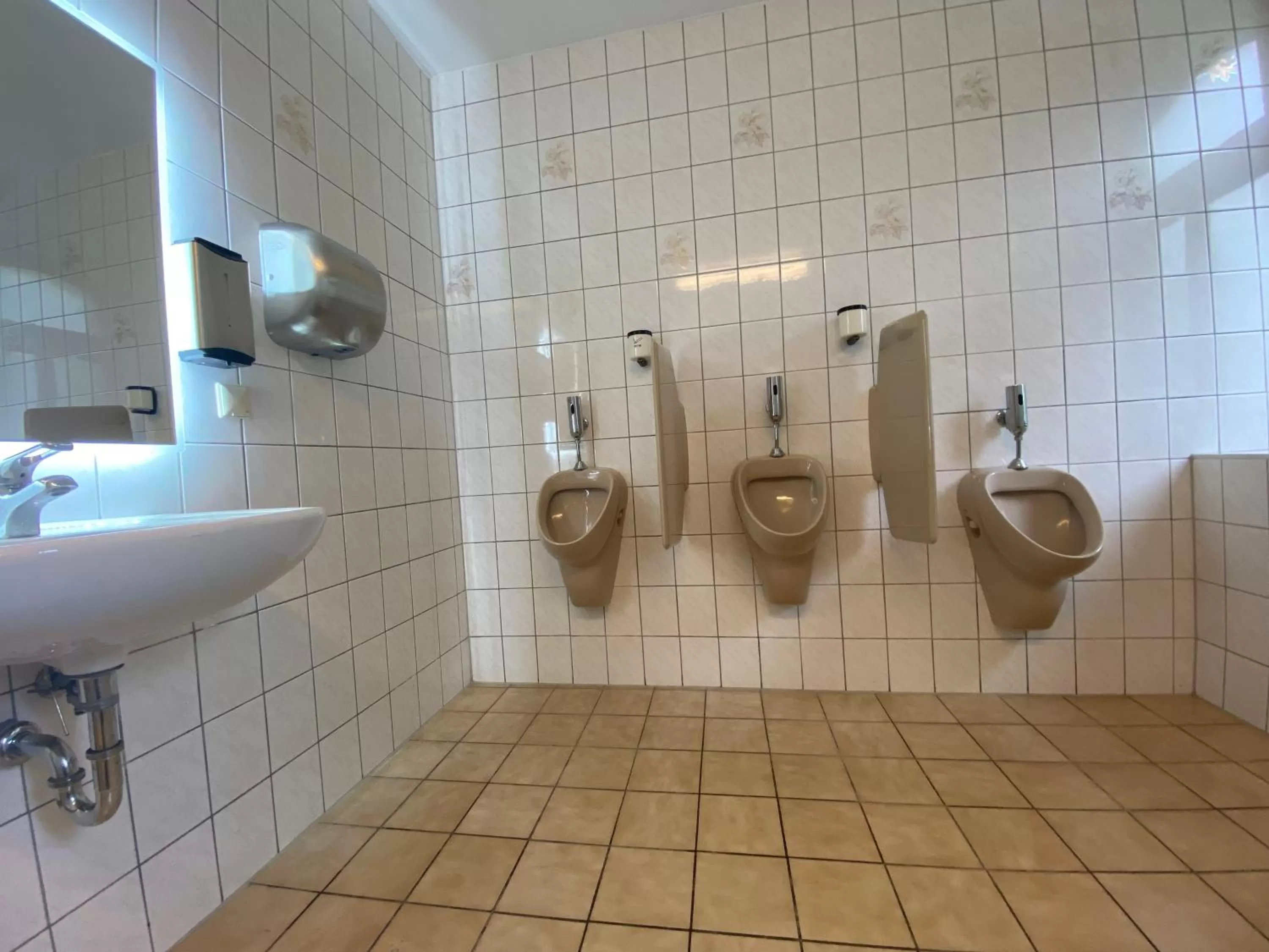 Toilet in Hotel Bielatal