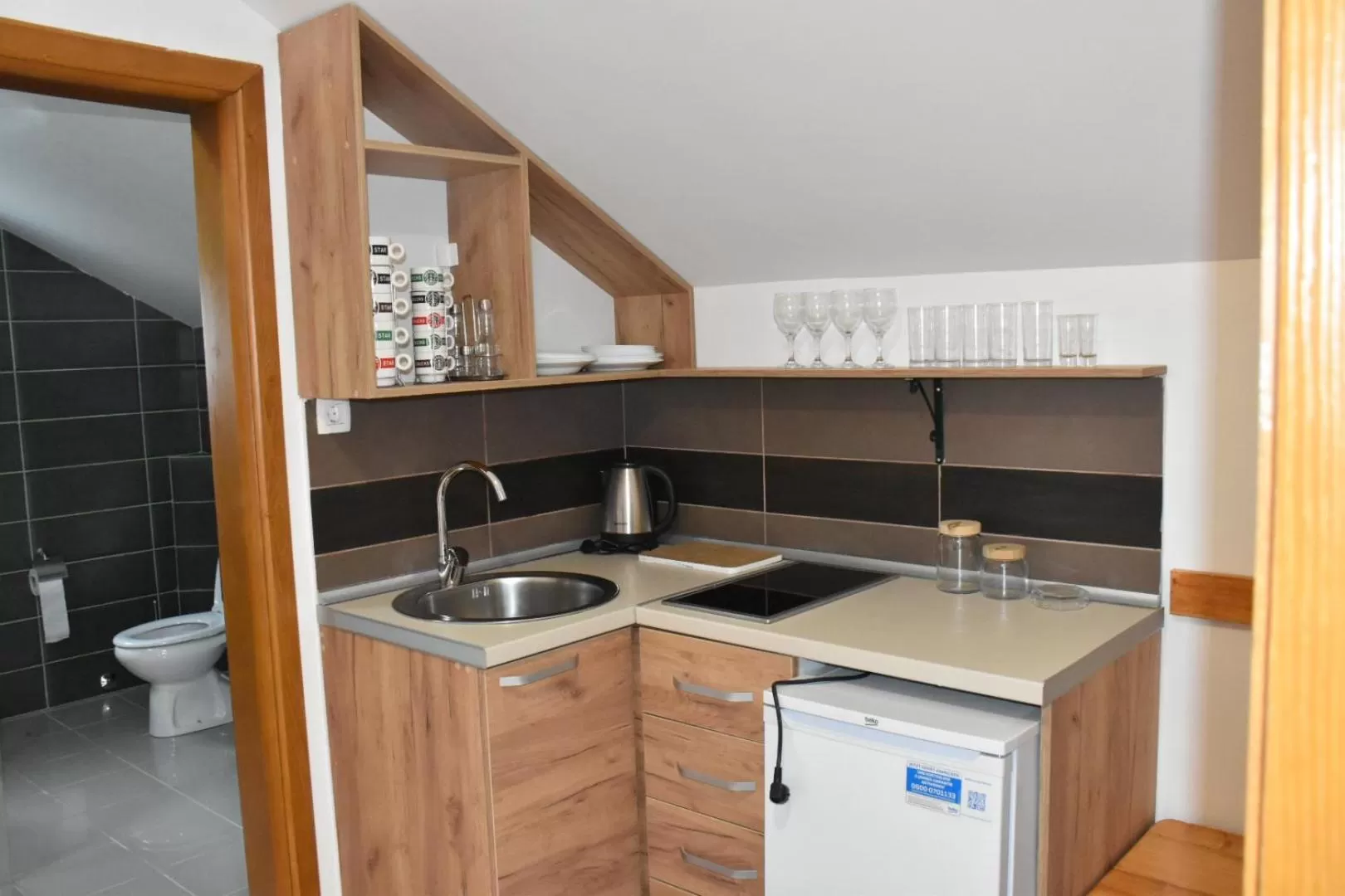 OSTROG Aparthotel KOLIBA-VLASTNIŠTVO MANASTIRA OSTROG