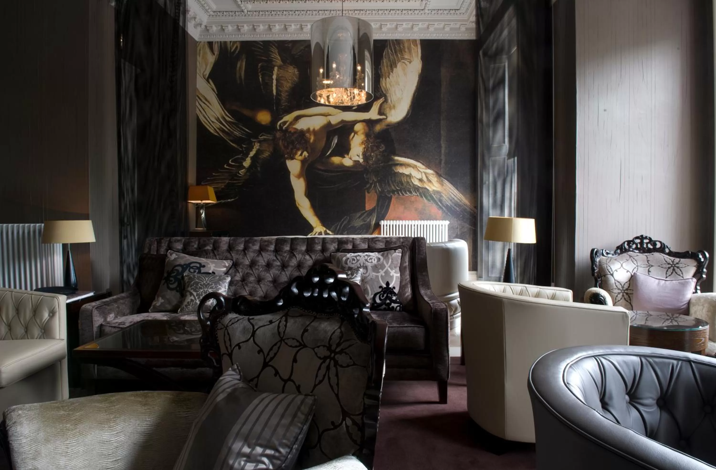 Restaurant/places to eat in 21212