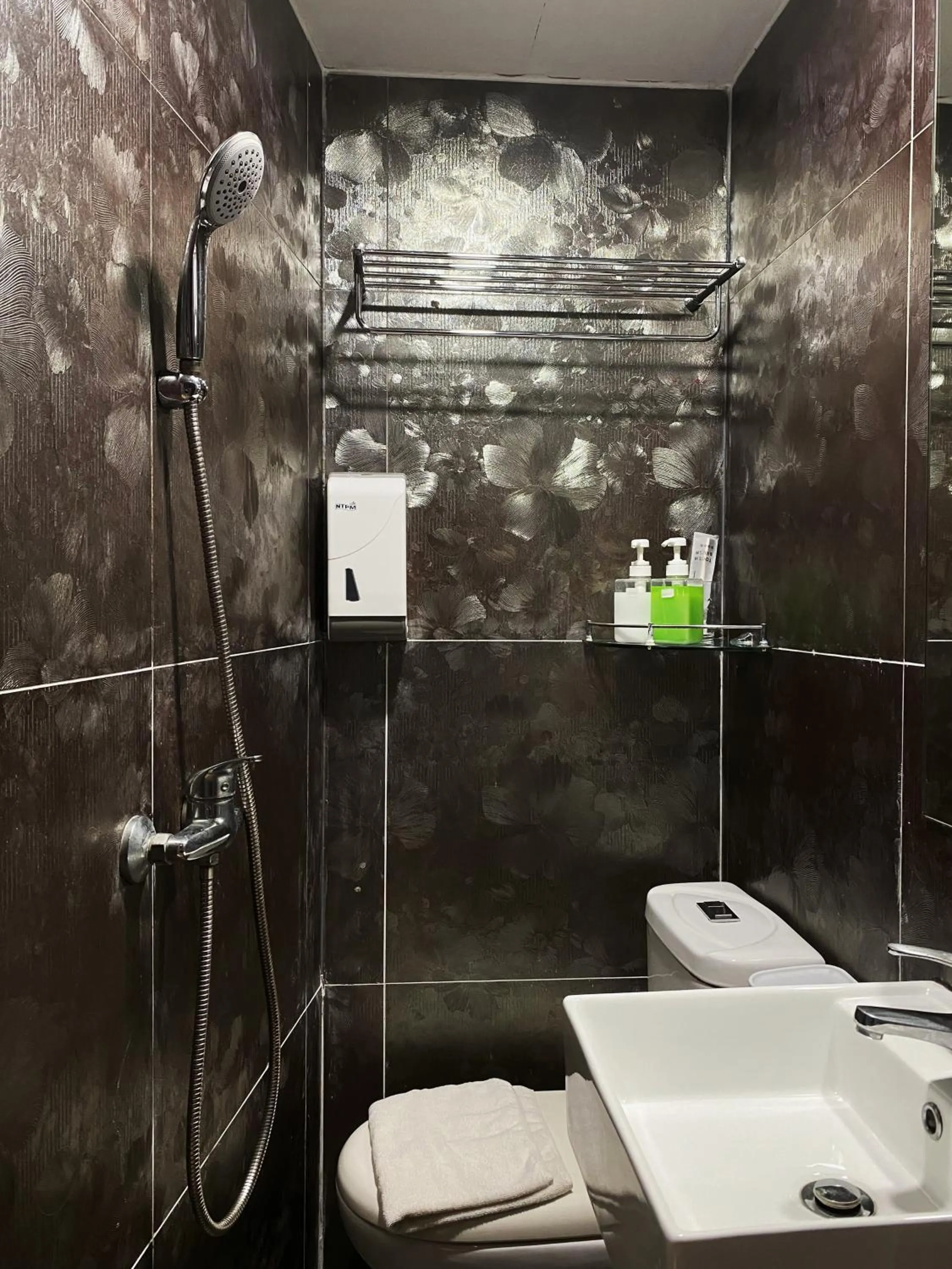 Hotel Calmo Chinatown