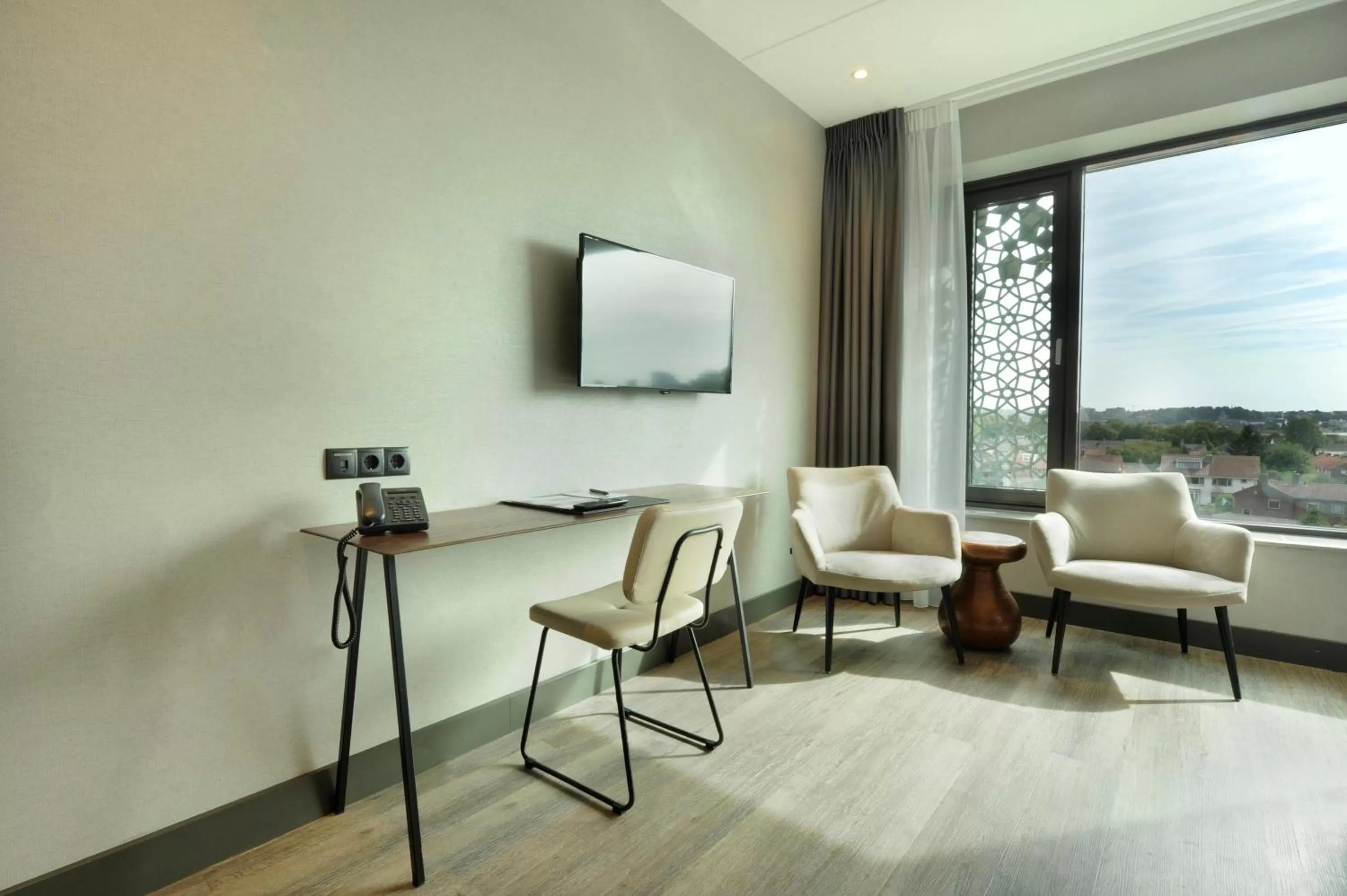 Day in Van der Valk Hotel Nijmegen-Lent