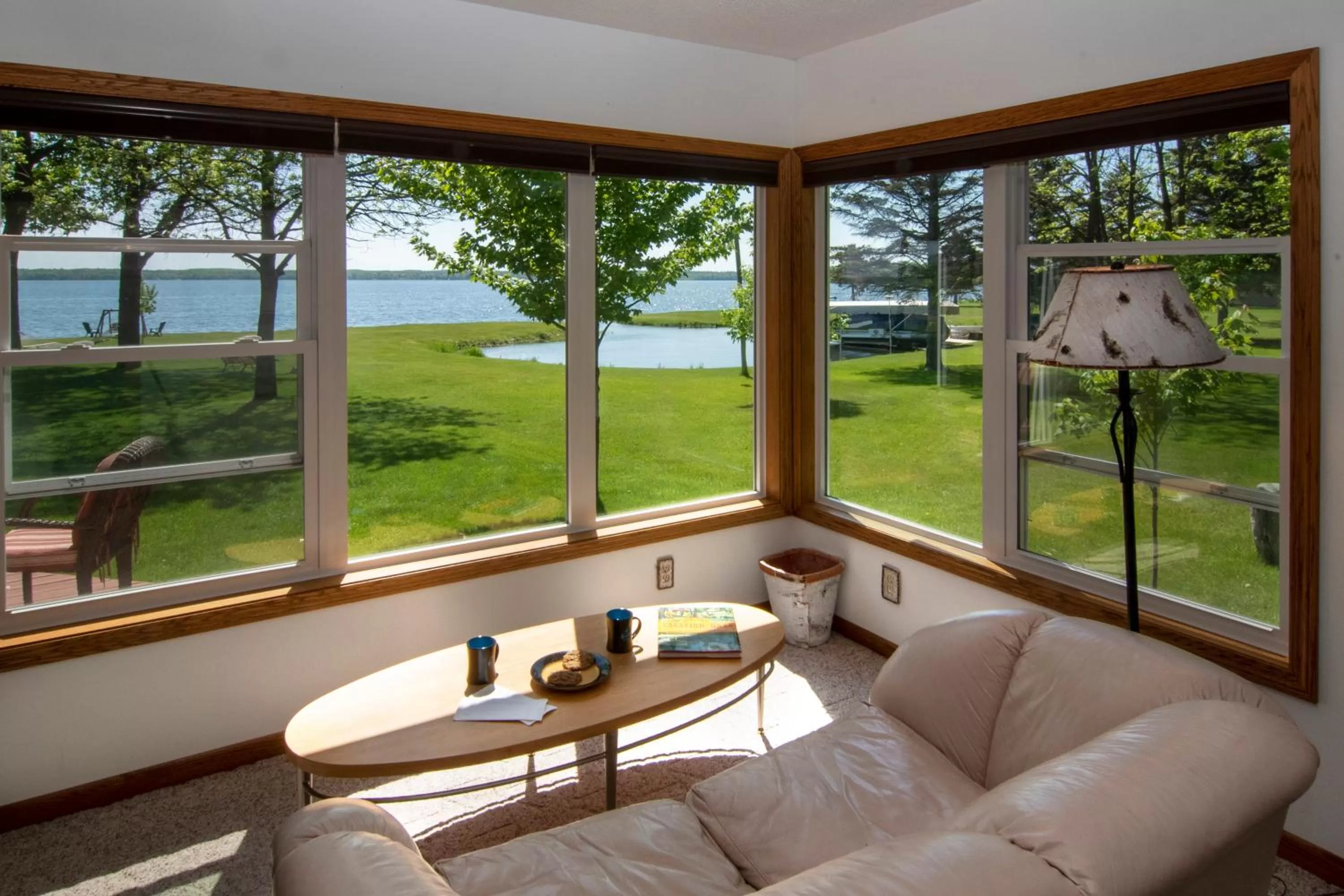 Bedroom in Leech Lake Resort Bed & Breakfast