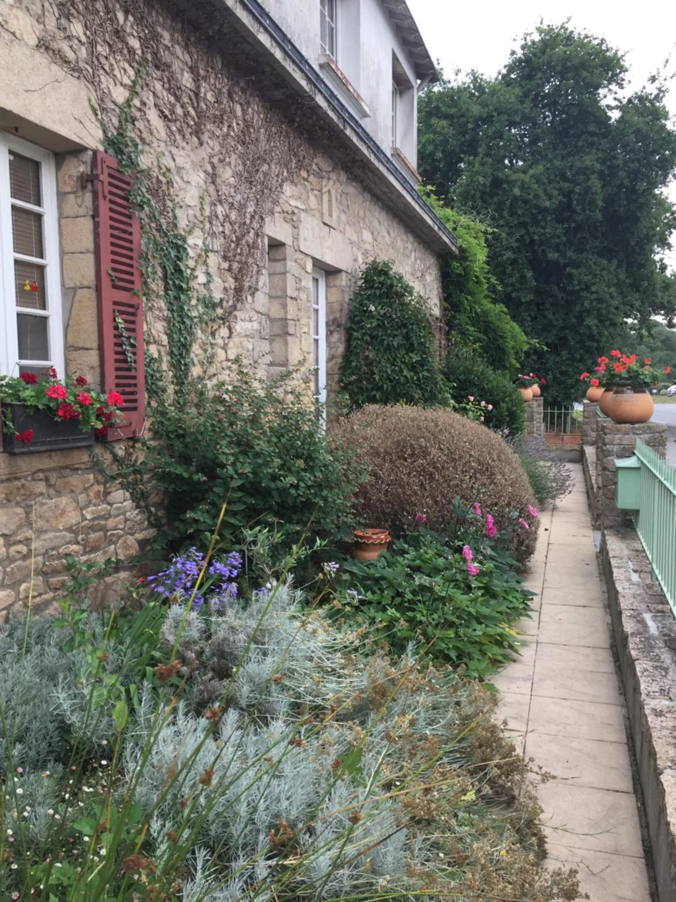 Property Building in JUKIE