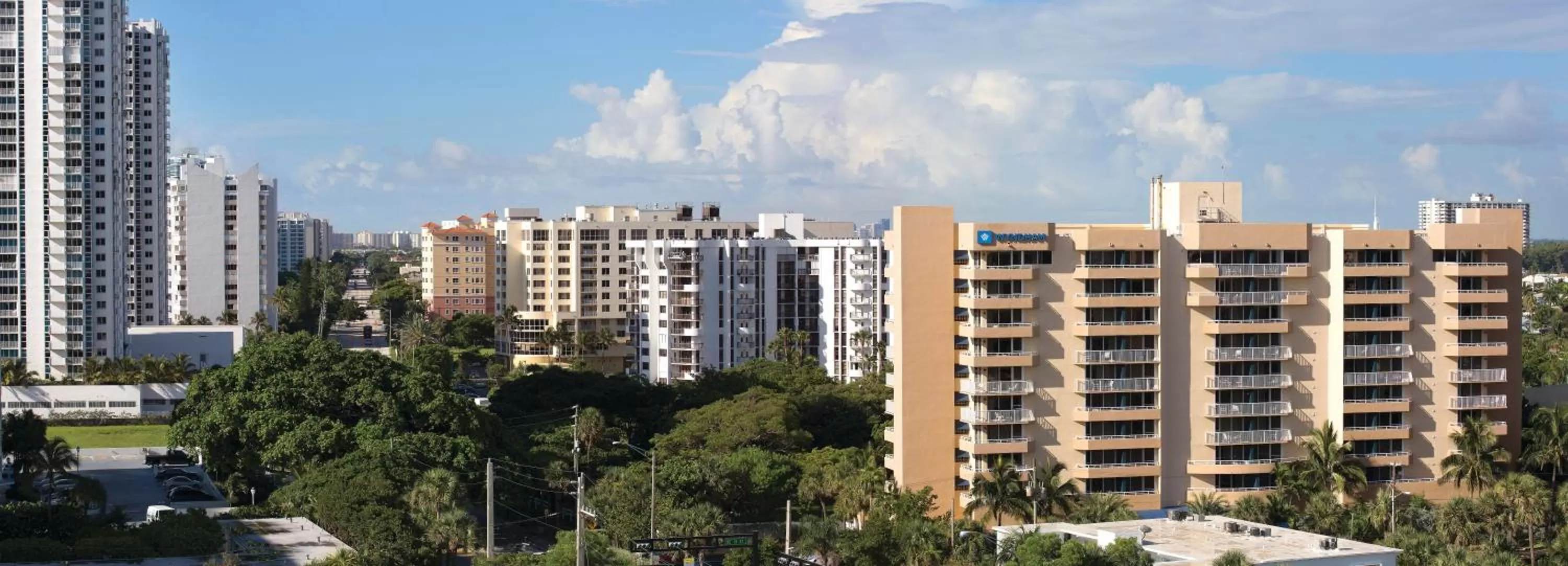 Property building in Club Wyndham Santa Barbara