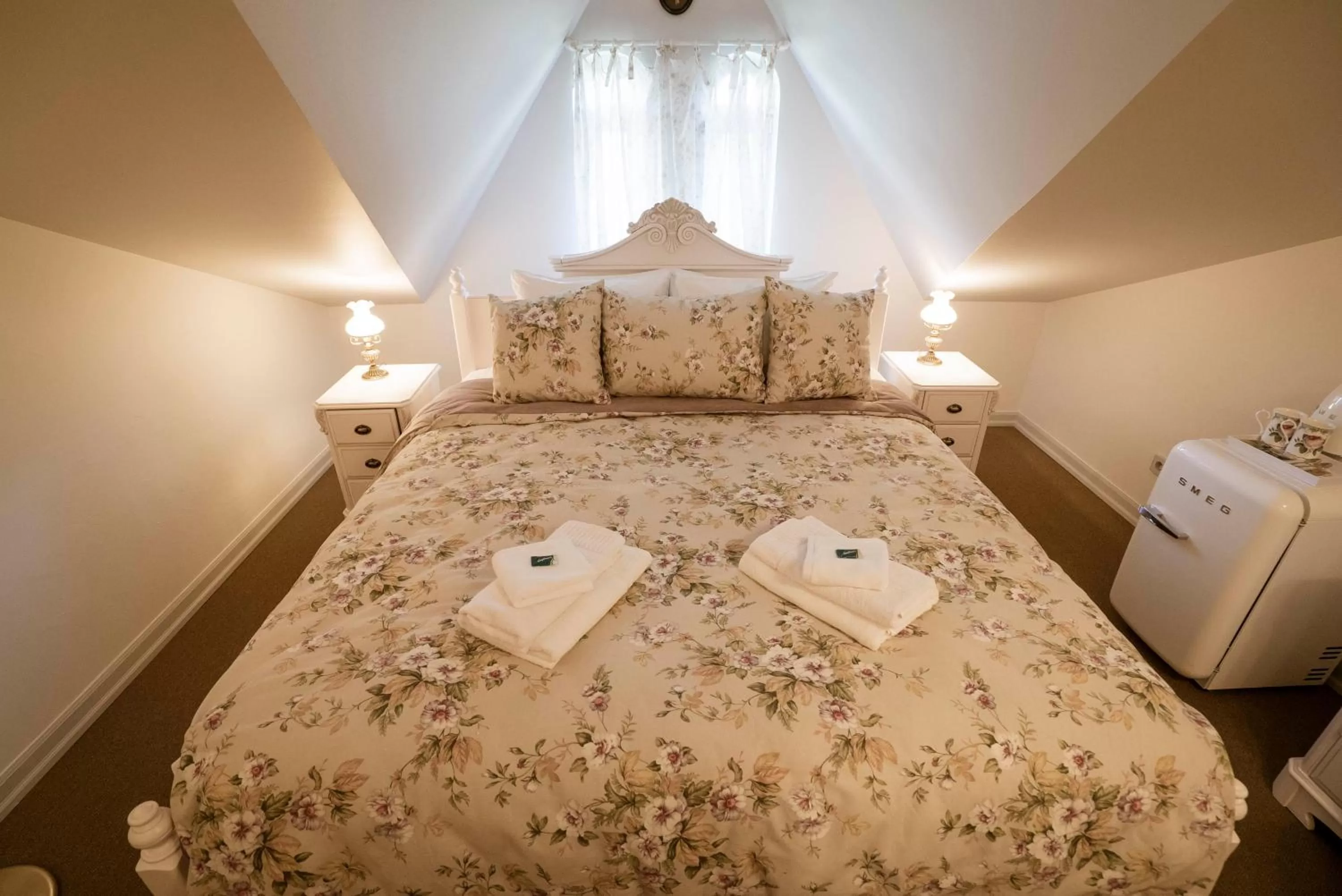 Bed in Roze Villa