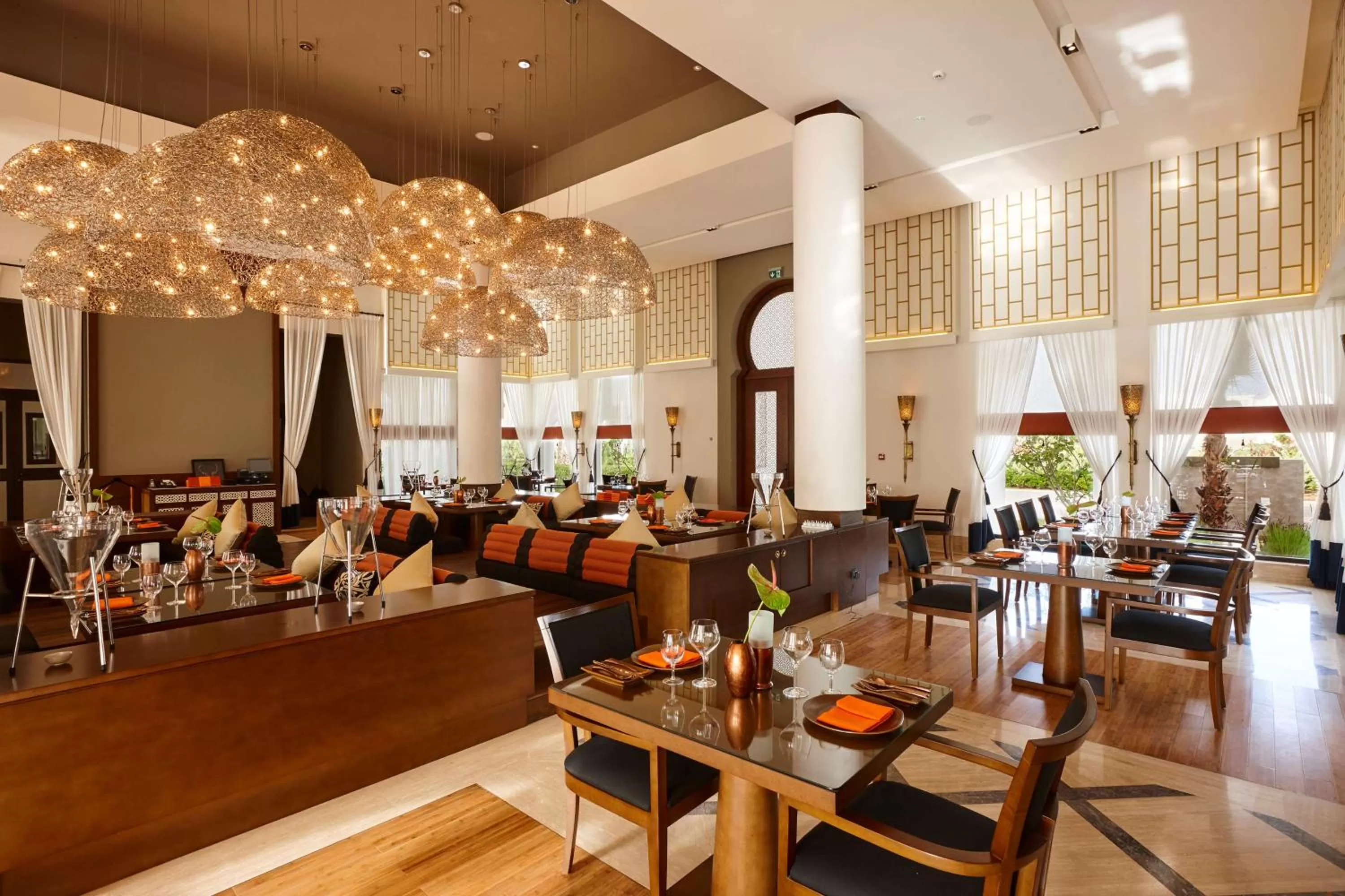 Restaurant/places to eat in Banyan Tree Tamouda Bay