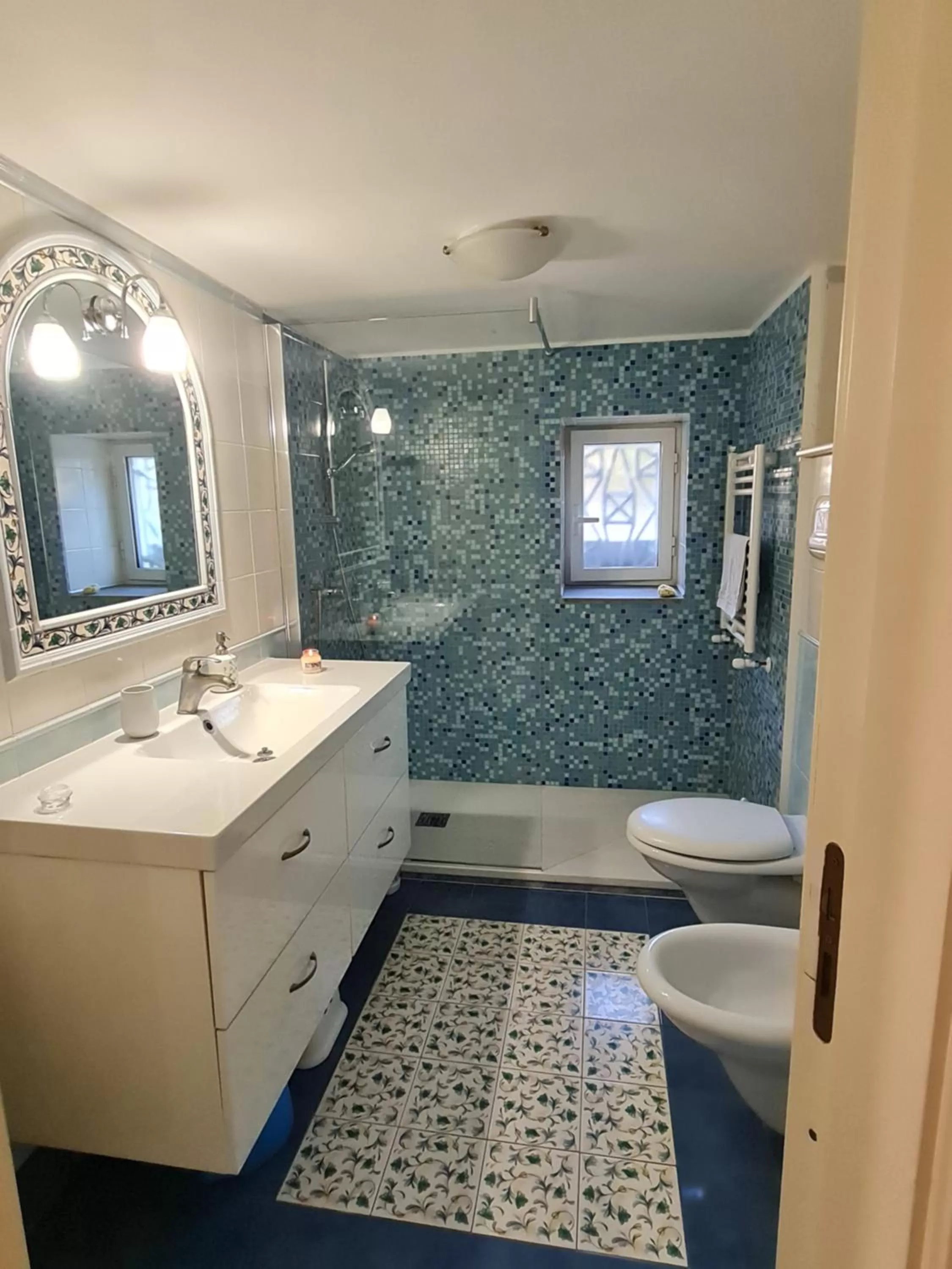 Shower, Bathroom in B&B Nonna Gianna