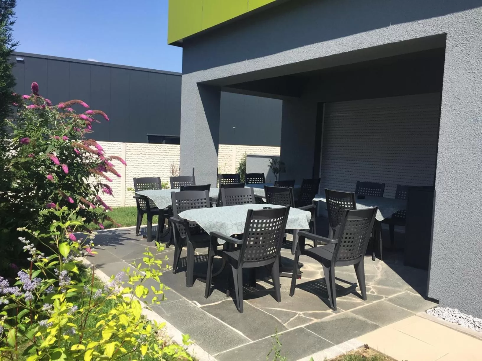 Garden view in B&B Kukione