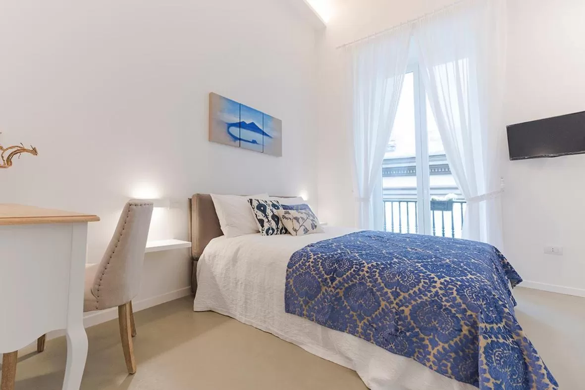 Bed in A Misura Duomo Rooms & Apartment - LS Accommodations