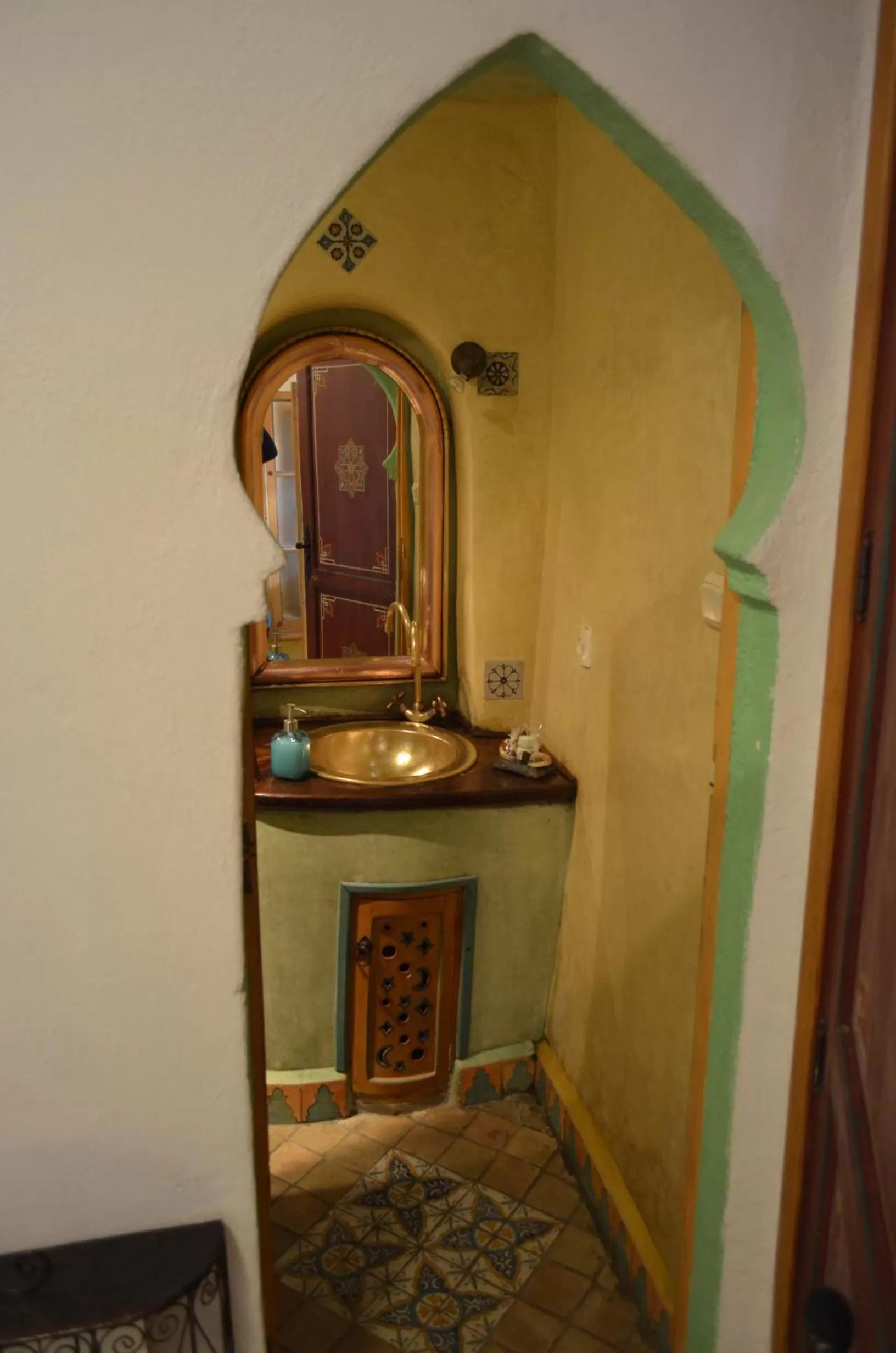 Bathroom, Kitchen/Kitchenette in Dar Meziana