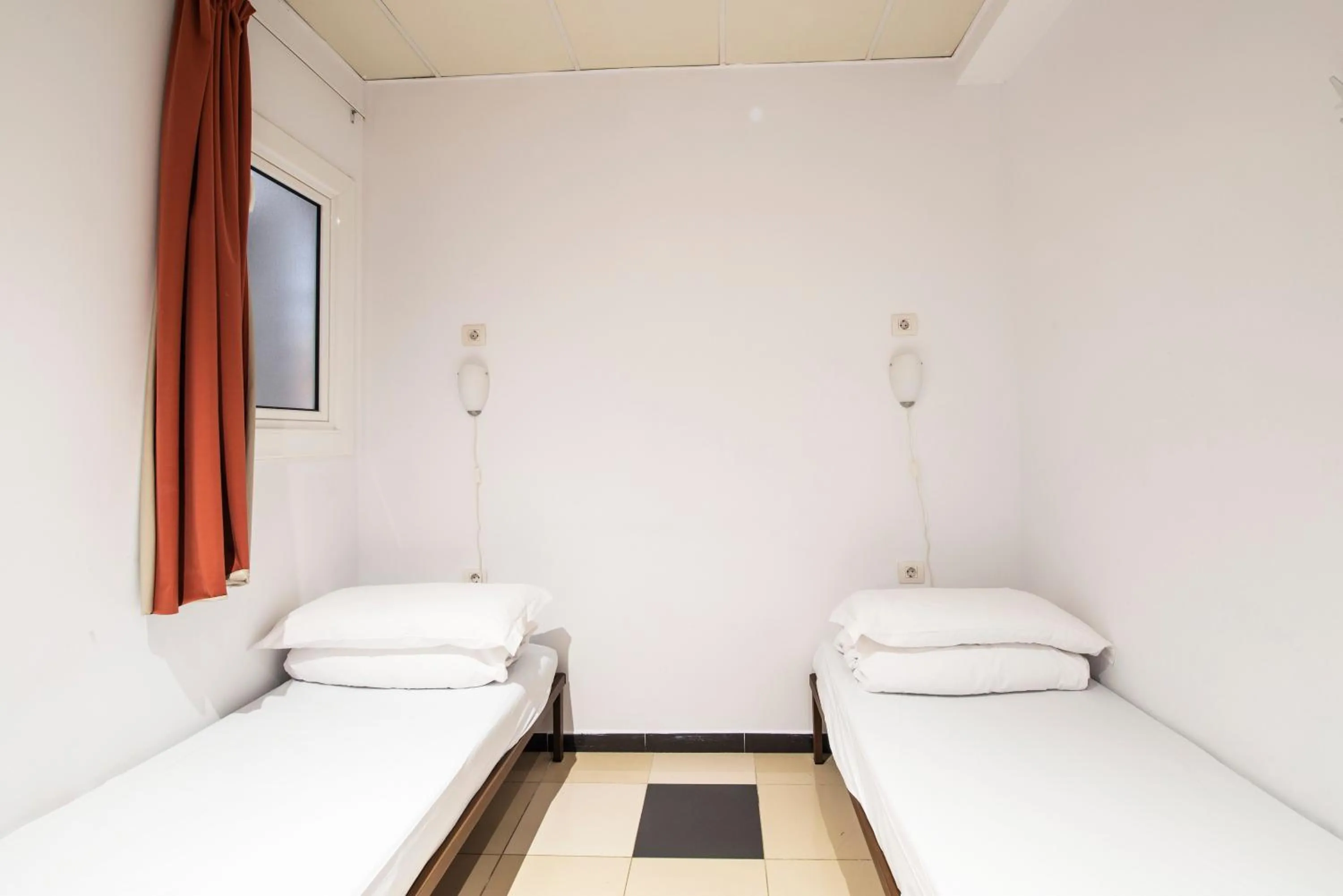 Bed in Safestay Barcelona Passeig de Gràcia