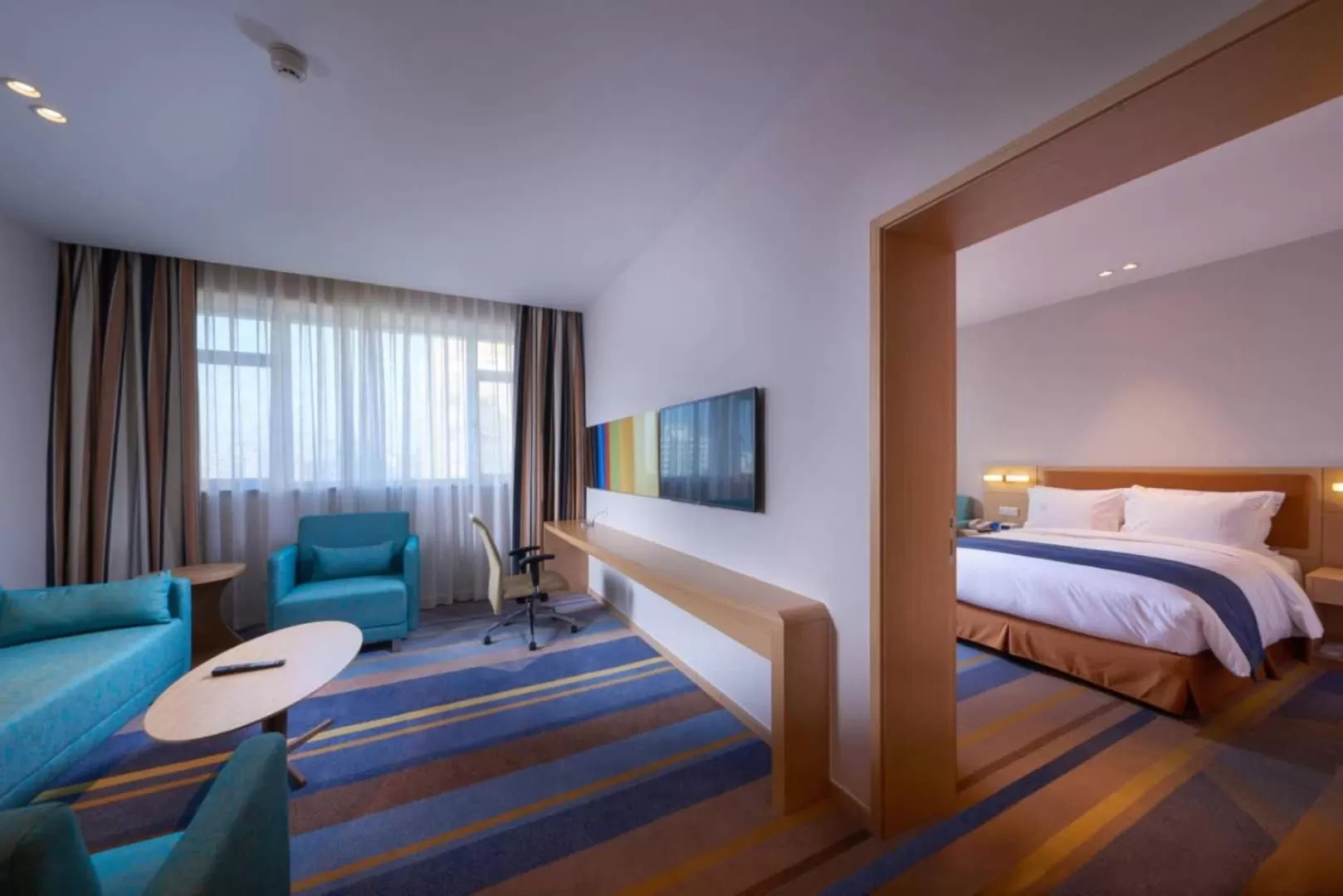 Holiday Inn Express Shanghai Zhenping by IHG