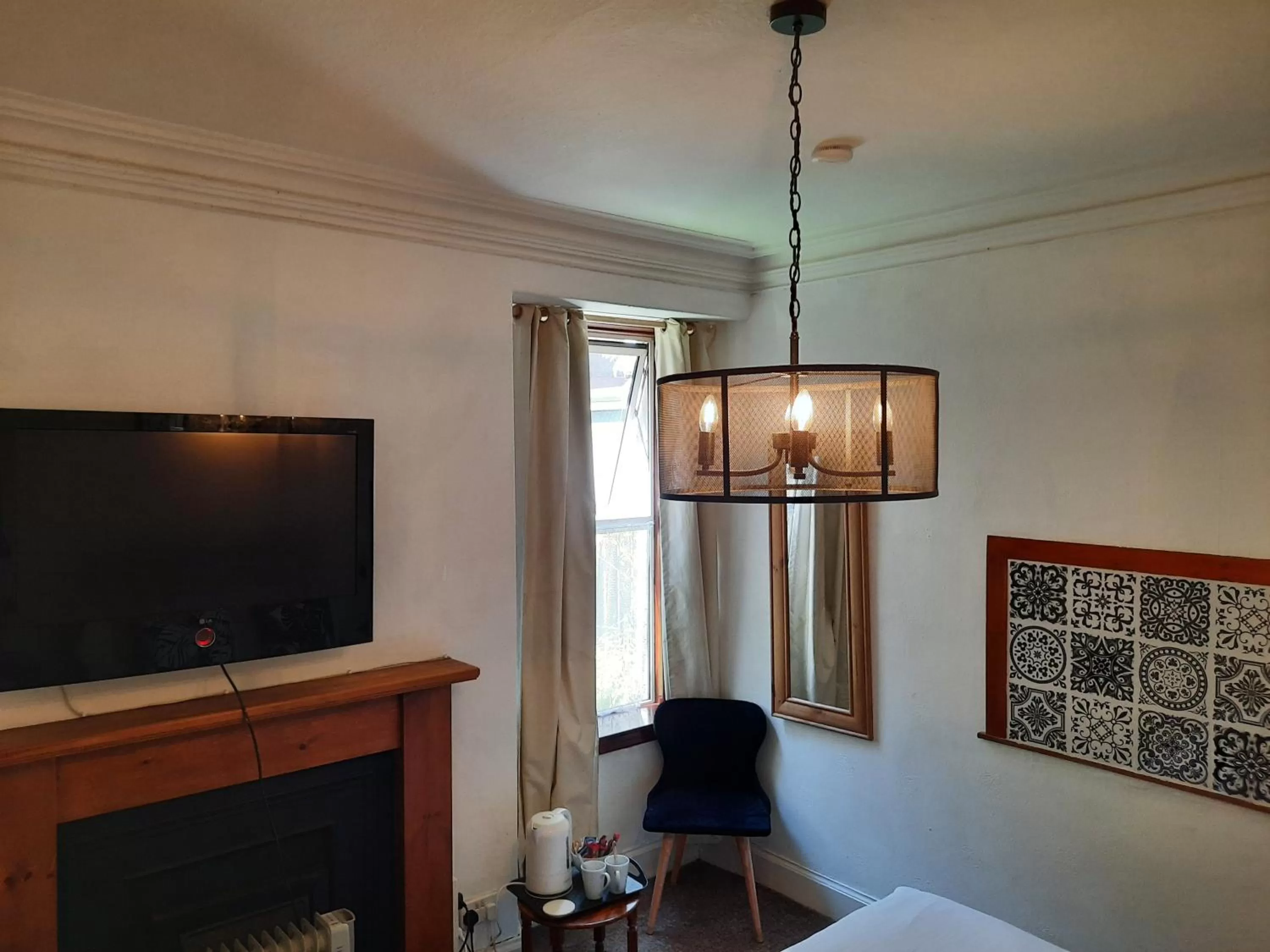 TV/Entertainment Center in Jacobite Rose