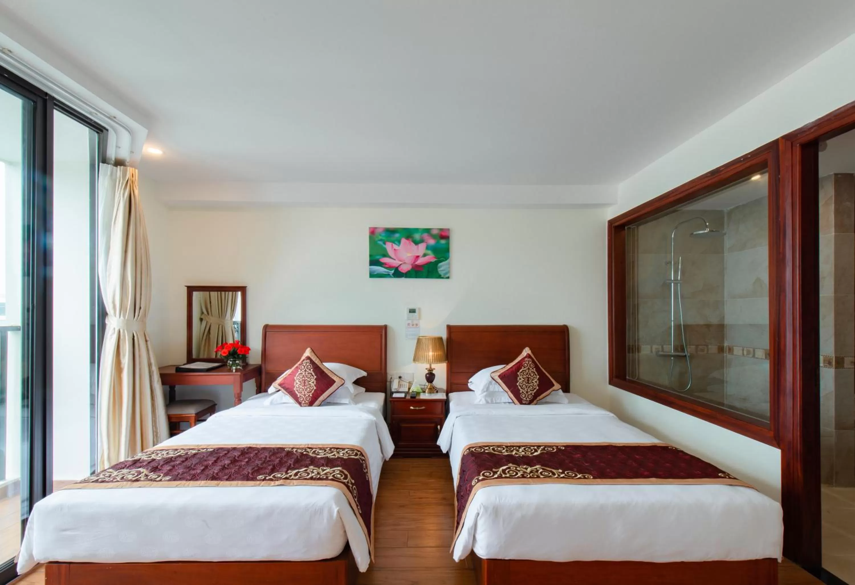 Photo of the whole room, Bed in Red Sun Nha Trang Hotel