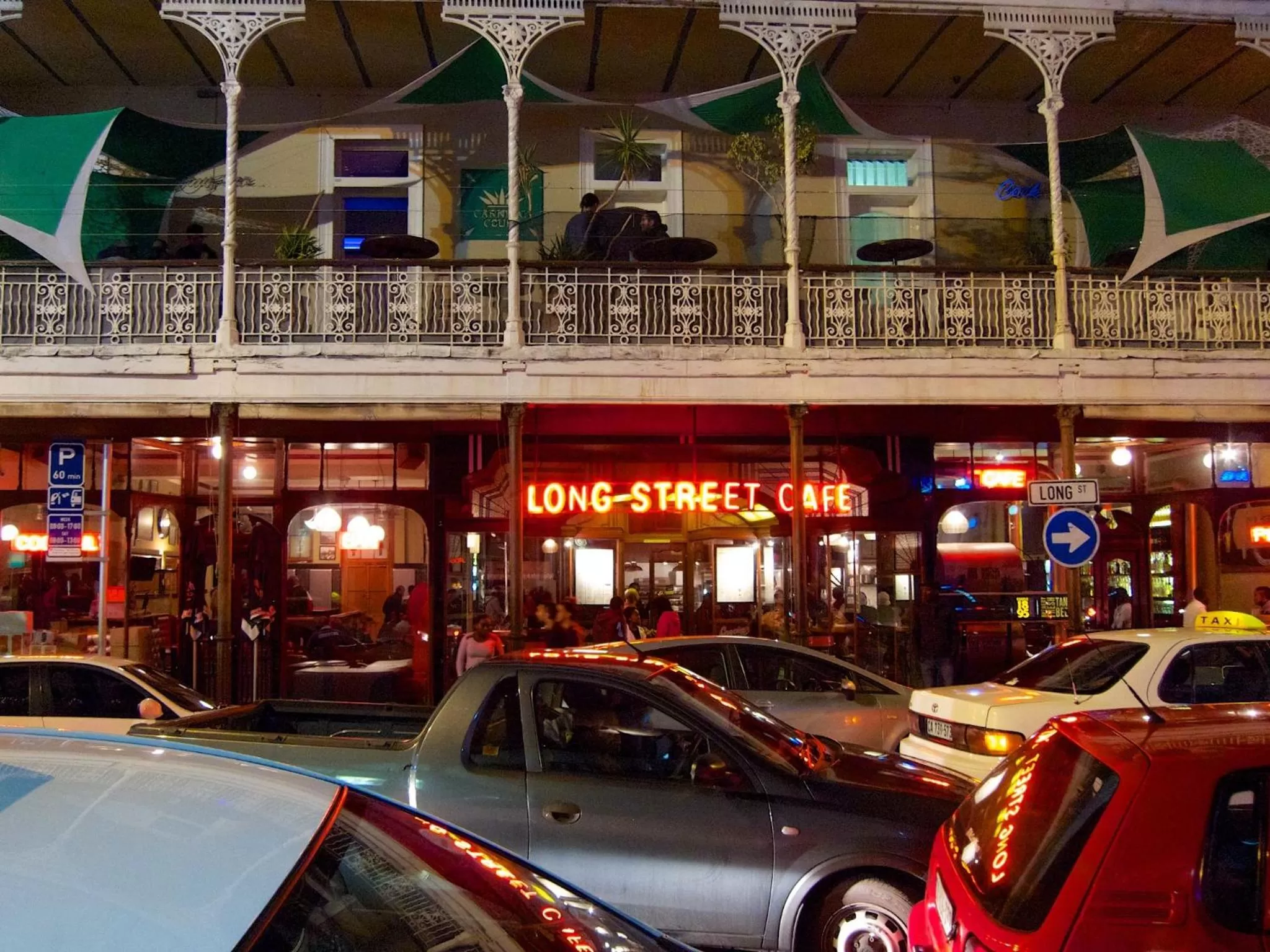 Restaurant/places to eat in Long Street Boutique Hotel