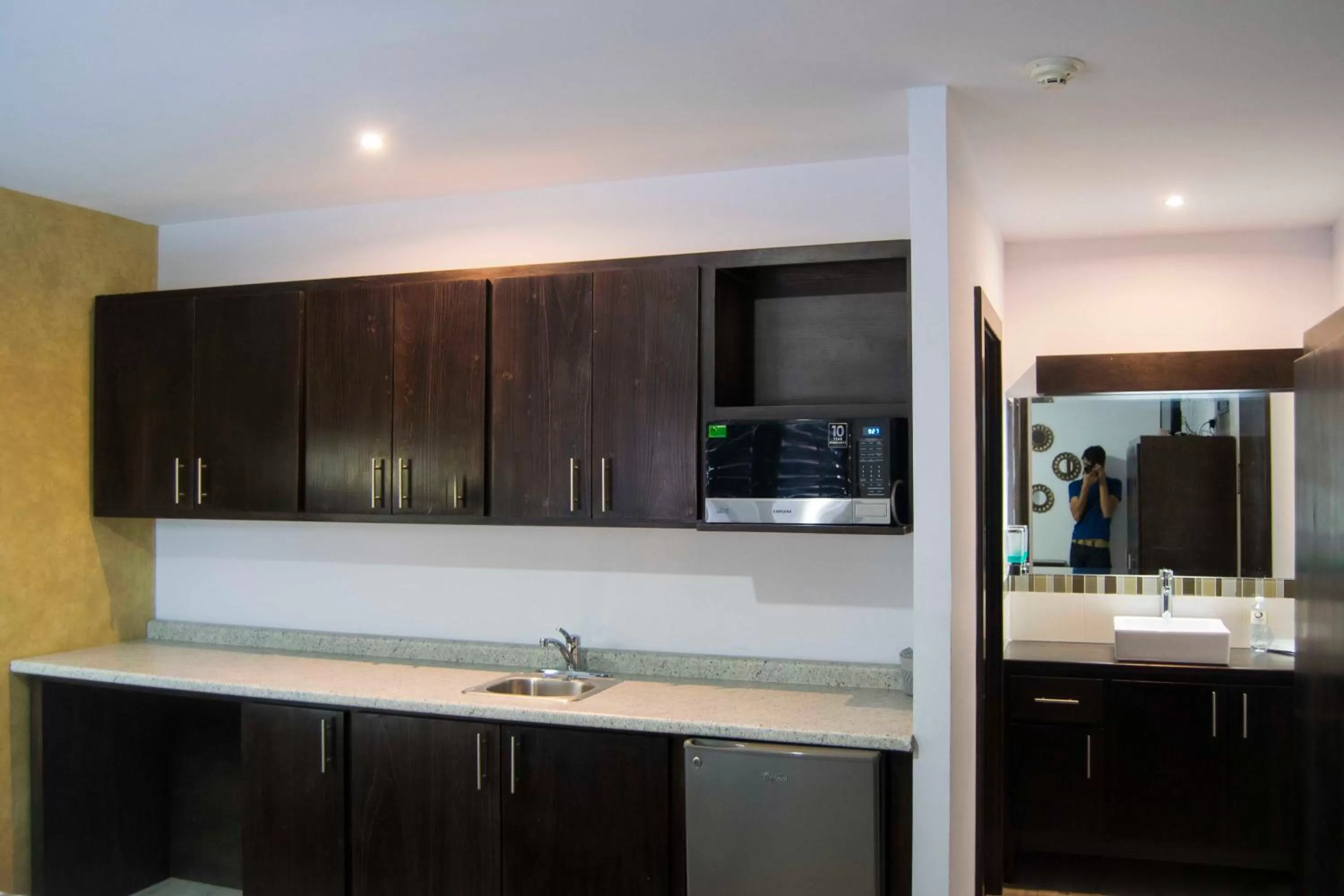 Bathroom in Hotel Onix Suites