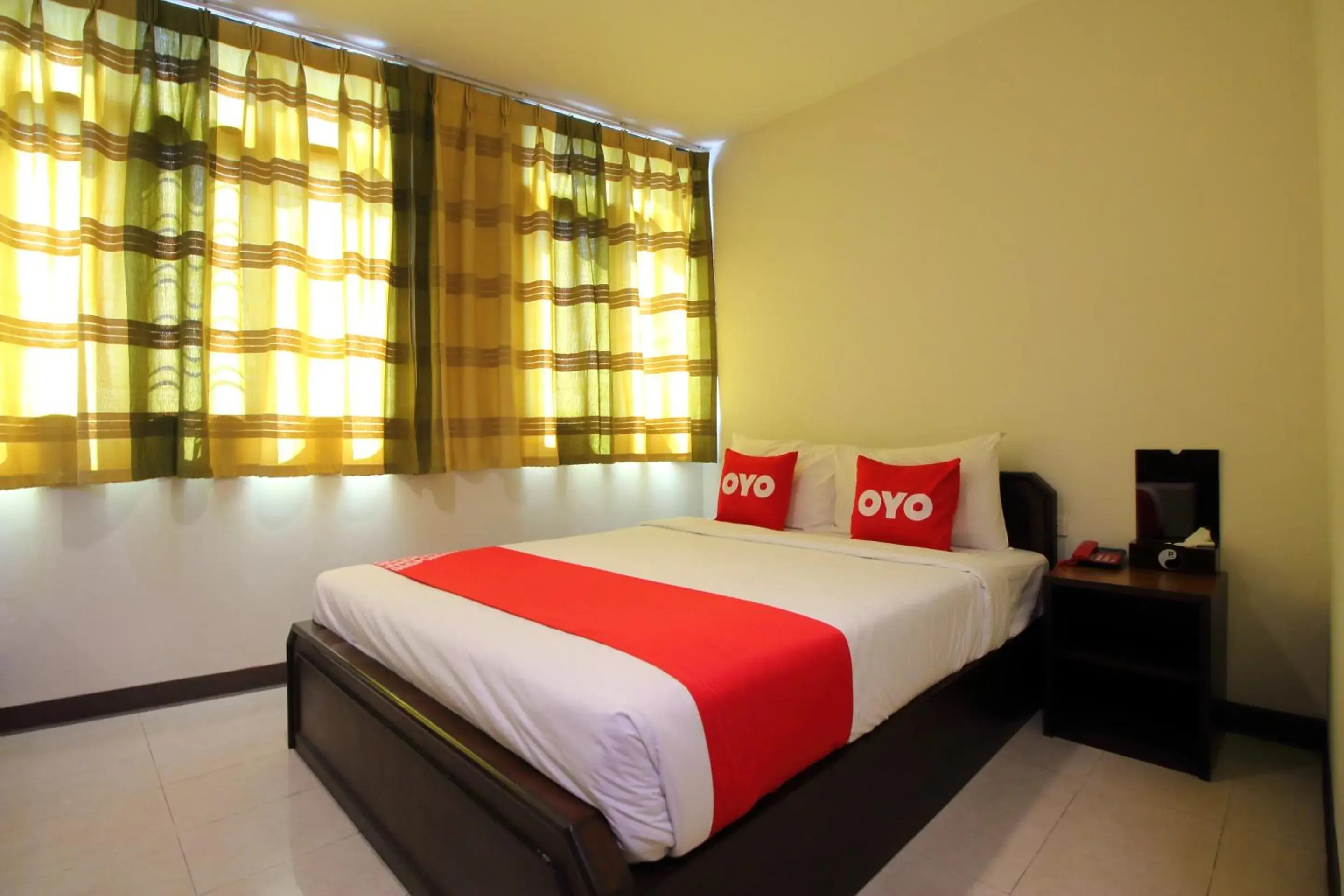 Standard Double Room in Pannee Residence @ Dinsor Standard Double Room in Pannee Residence @ Dinsor