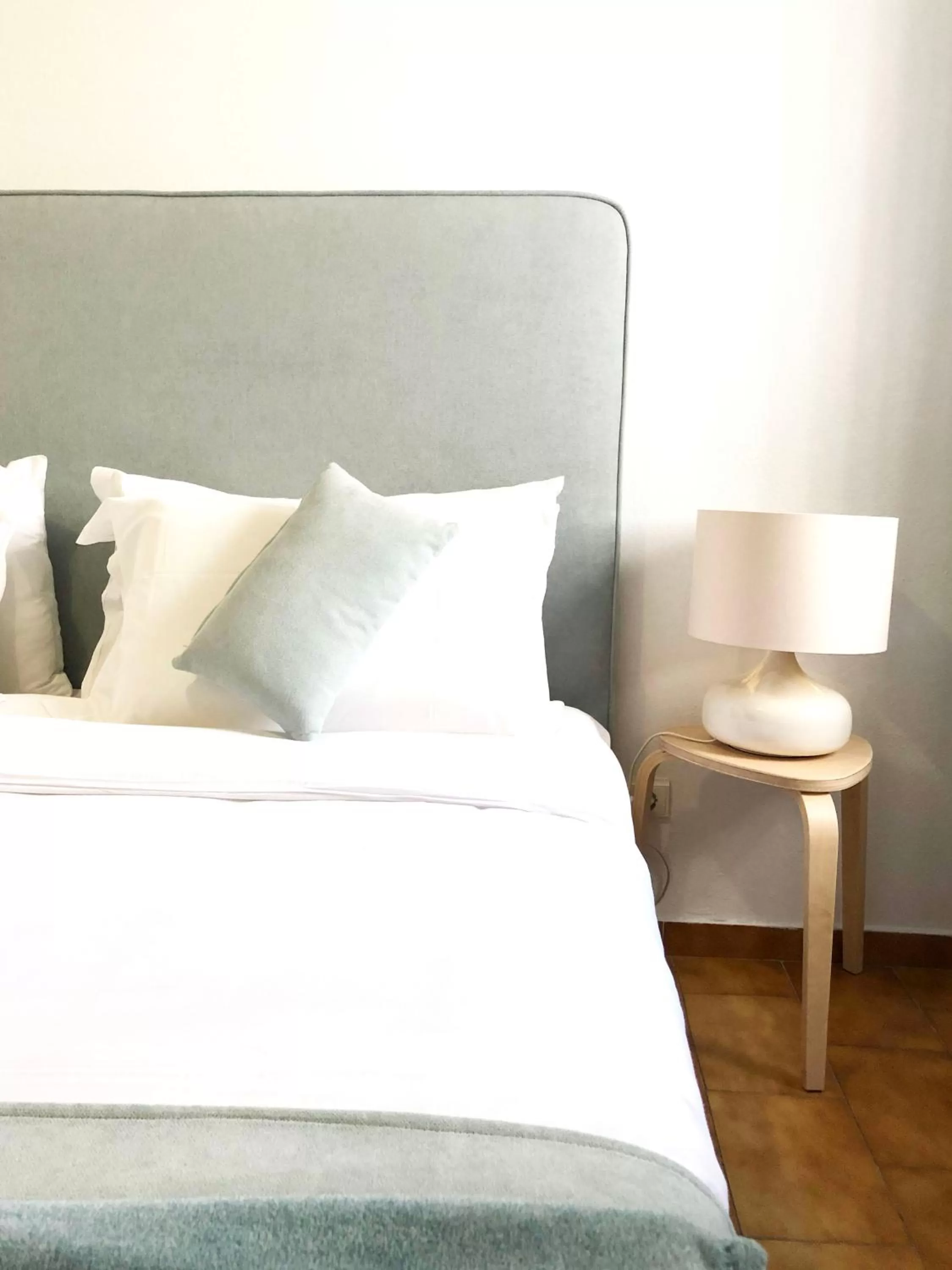 Bedroom, Bed in A Muralha