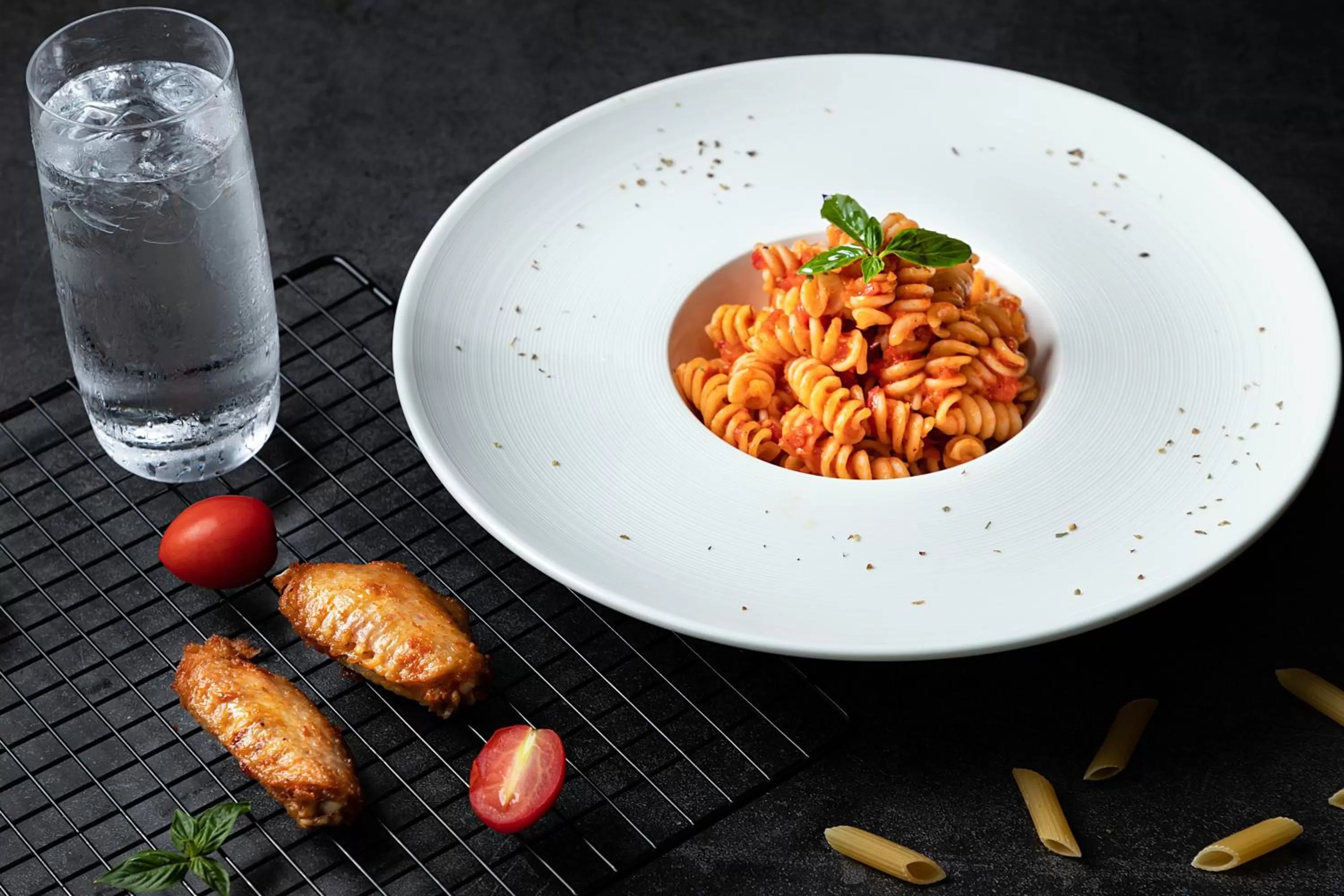 Restaurant/places to eat in Holiday Inn Guangzhou South Lake-an lHG Hotel