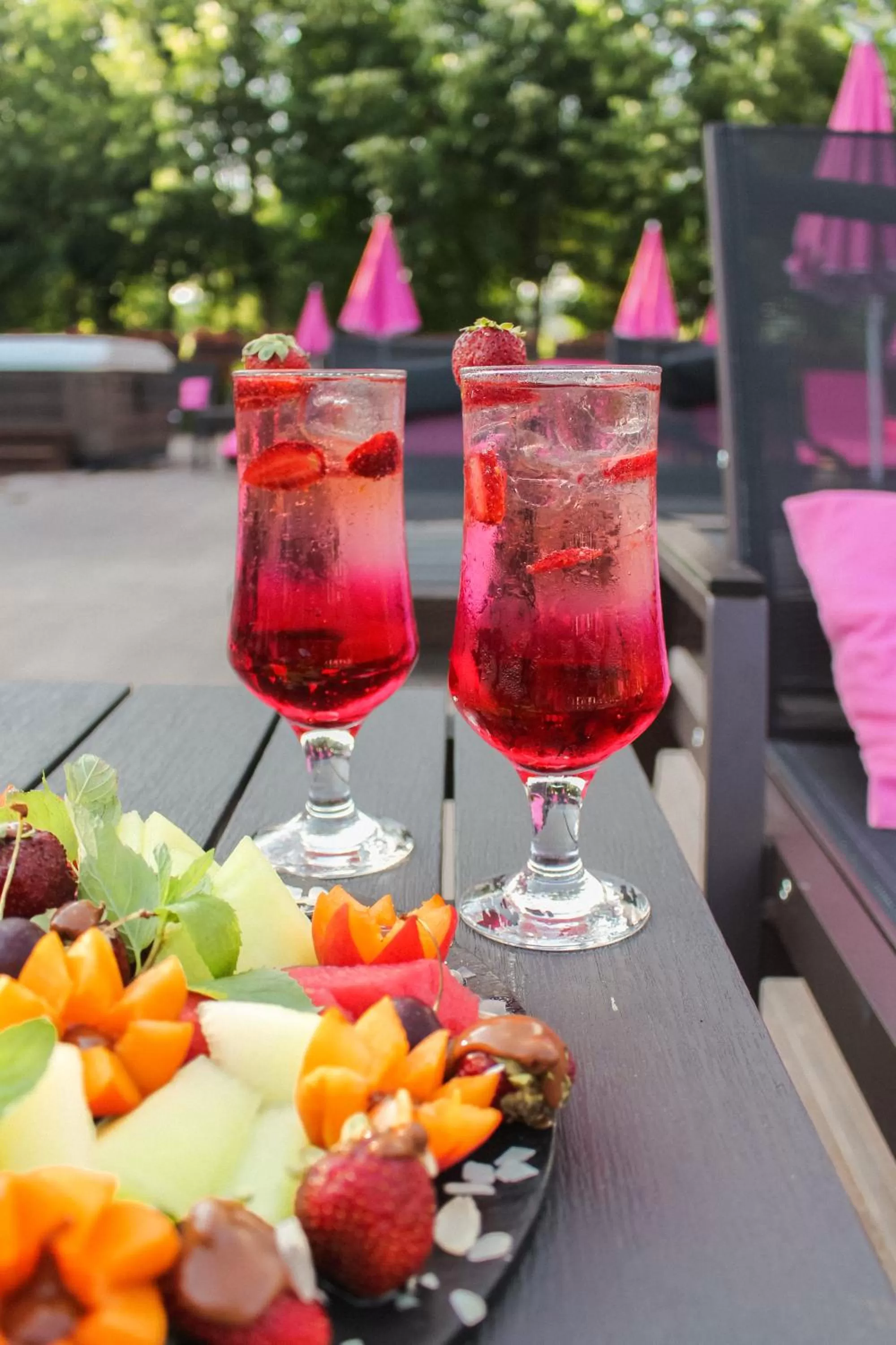 Food in The Wind Mills Hydropark