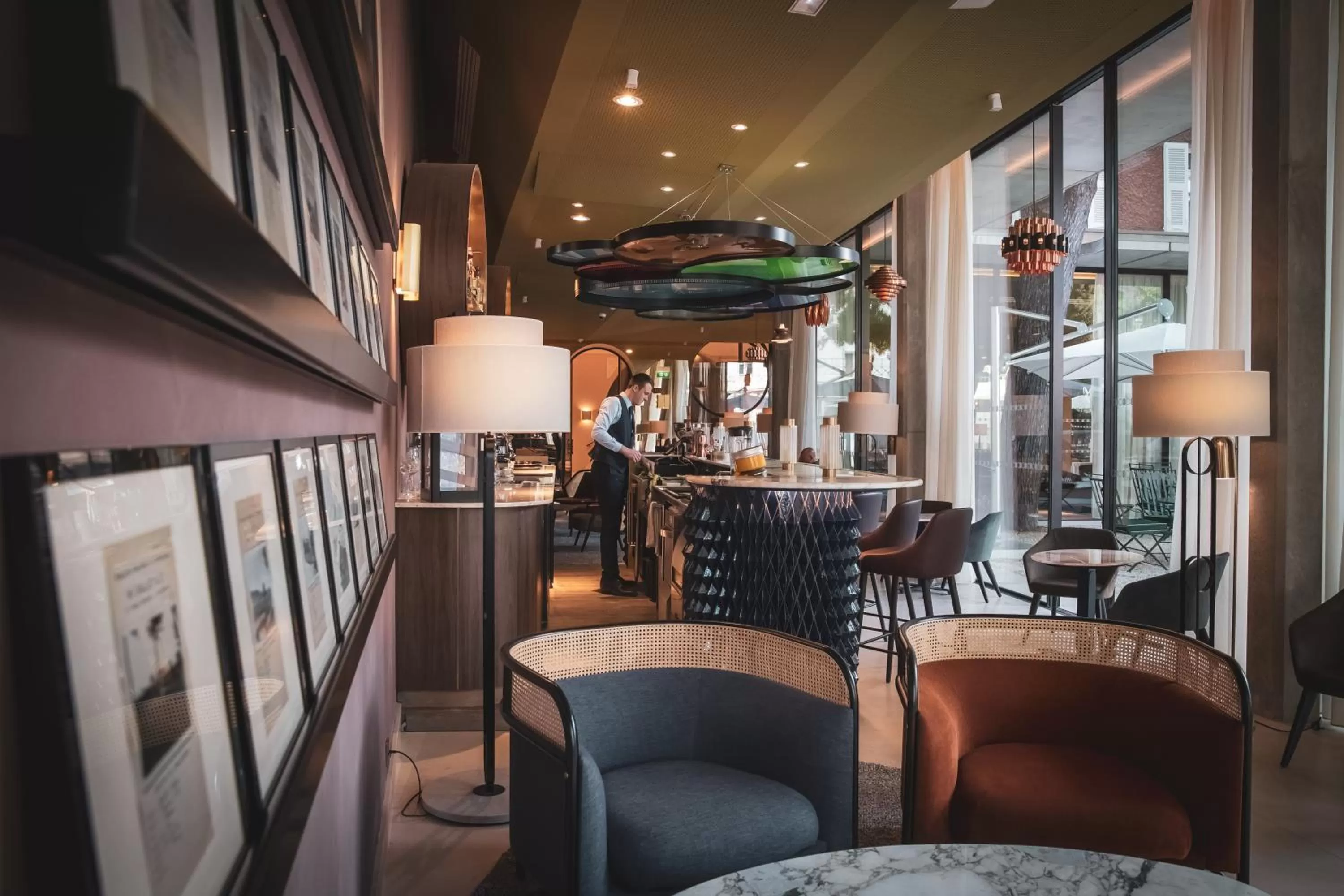 Lounge or bar in Maison Albar Hotels L’Imperator