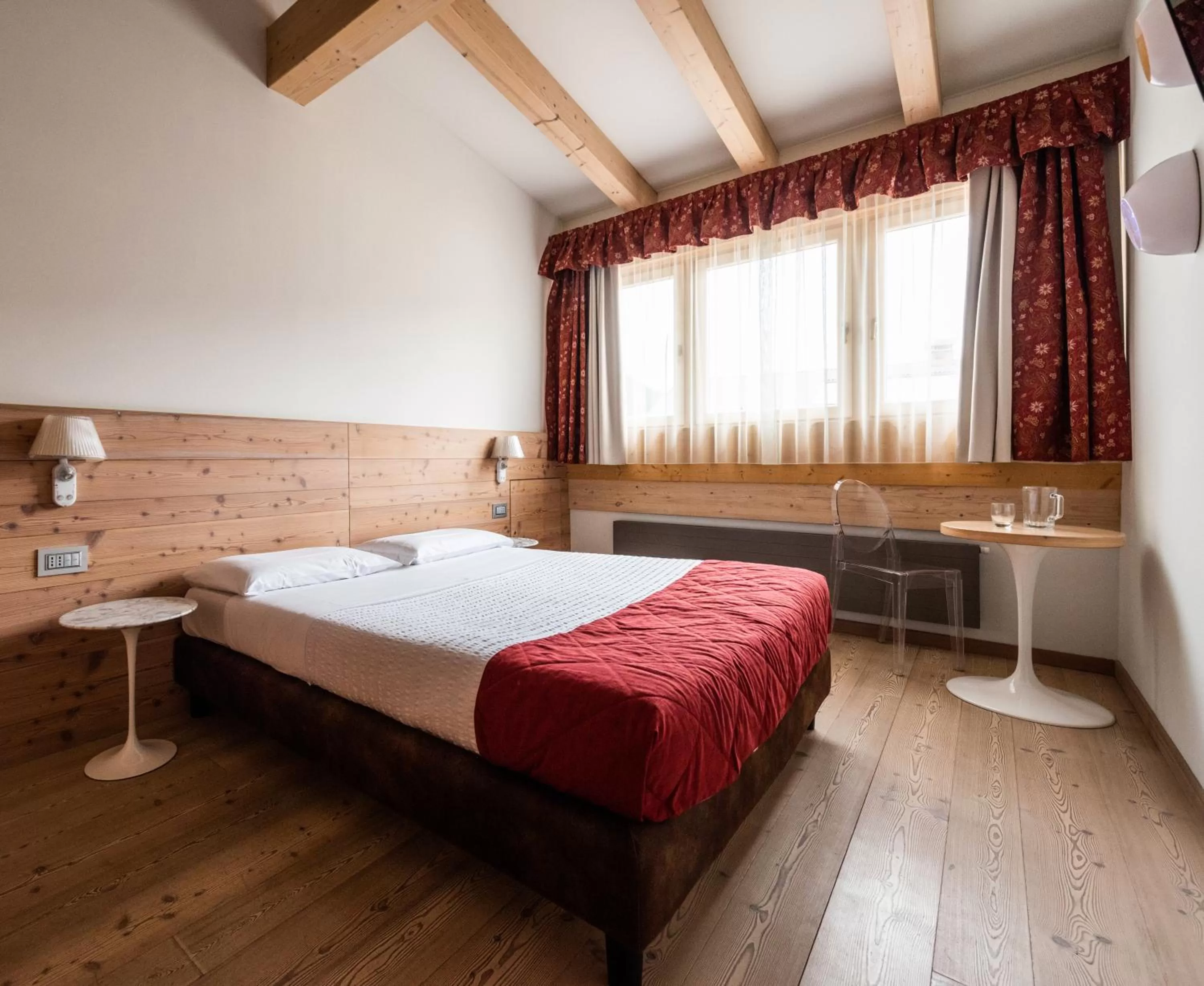 Bedroom, Bed in Residence Antares