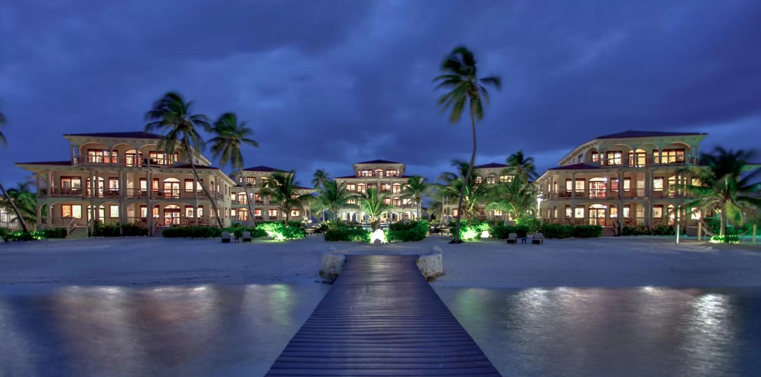 Night in Coco Beach Resort