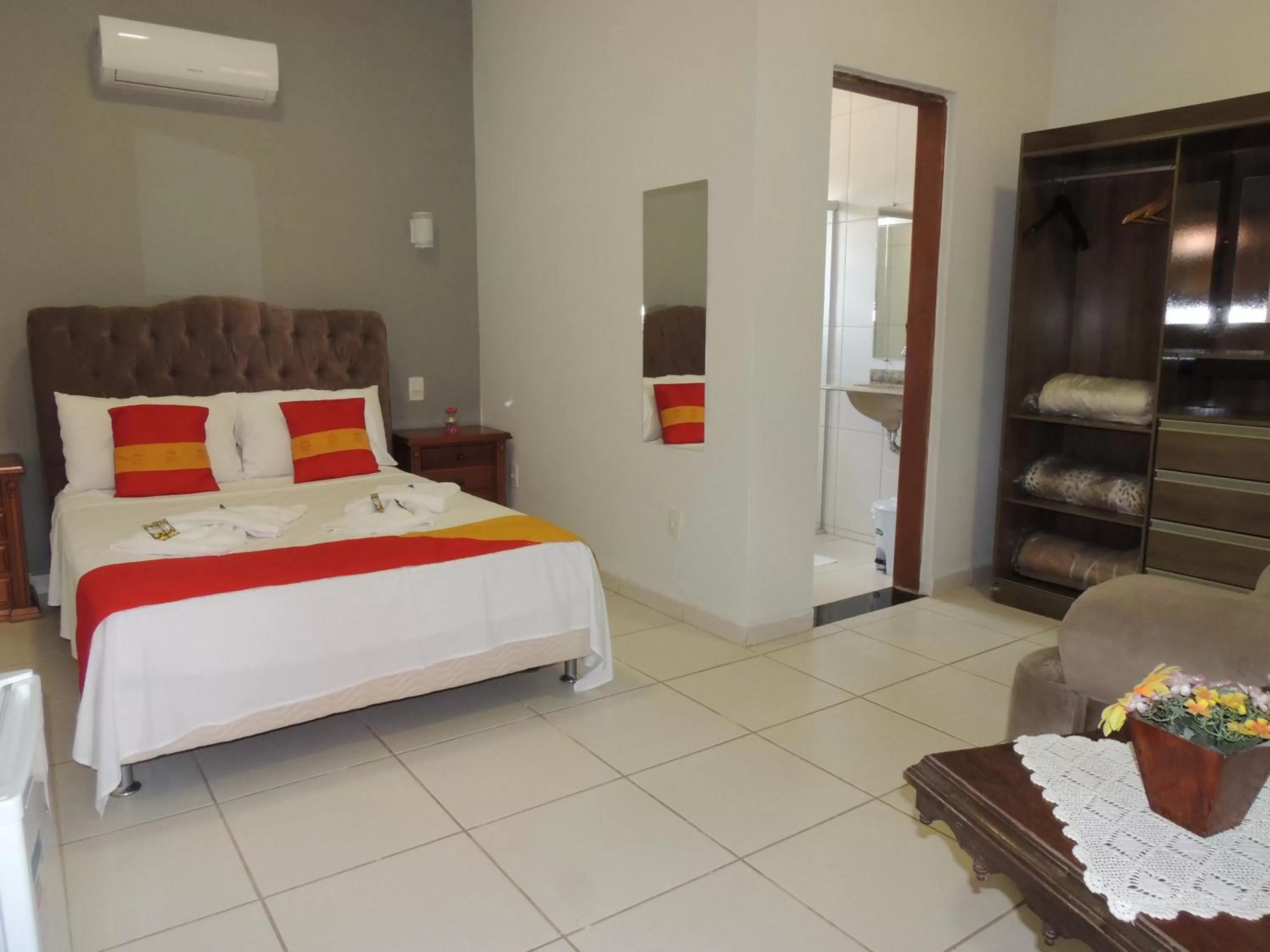 Bedroom, Bed in Pousada Caminho Dos Sinos