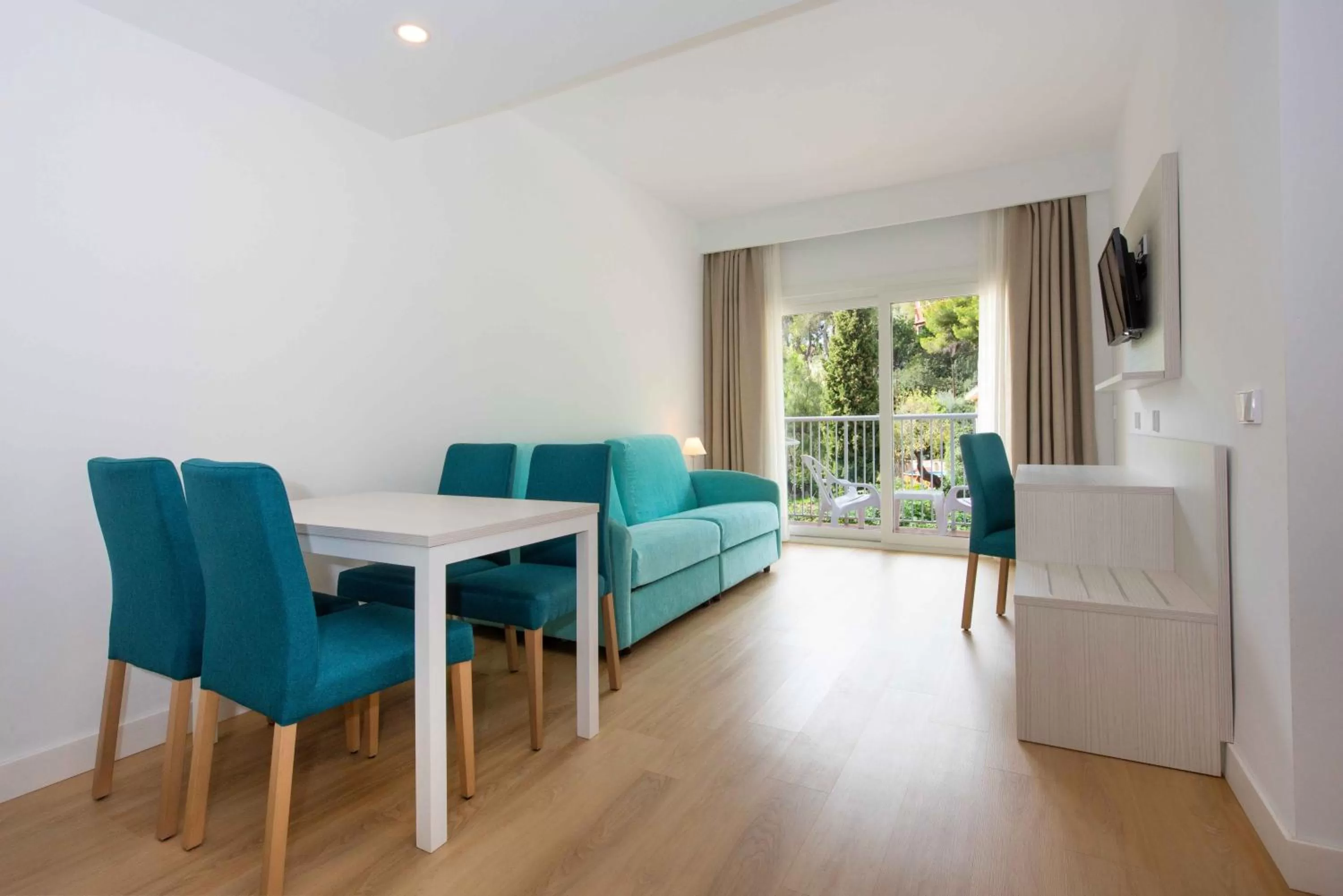 Living room, Dining Area in Valentin Park Club