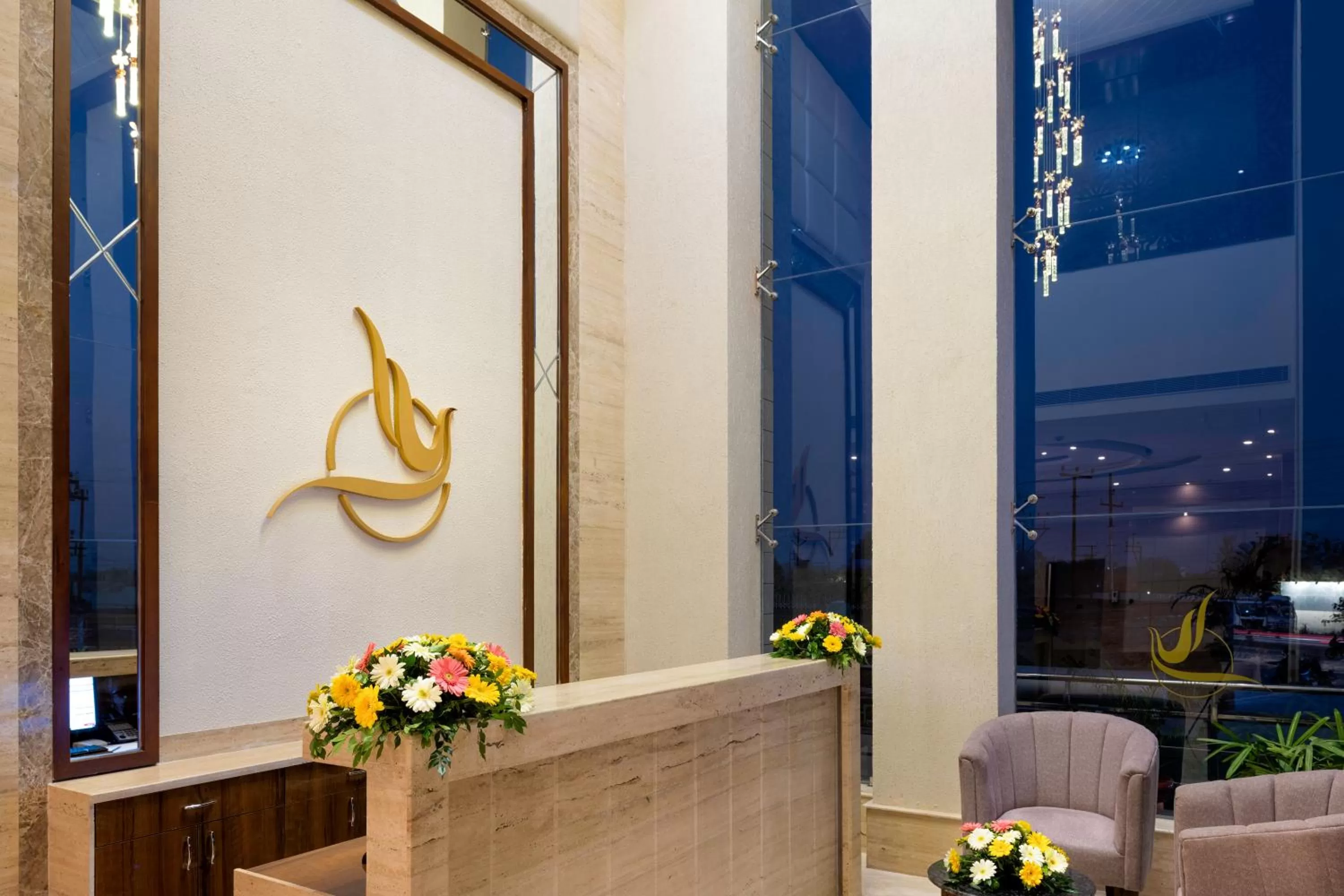 Lobby or reception in Cygnett Inn Paras