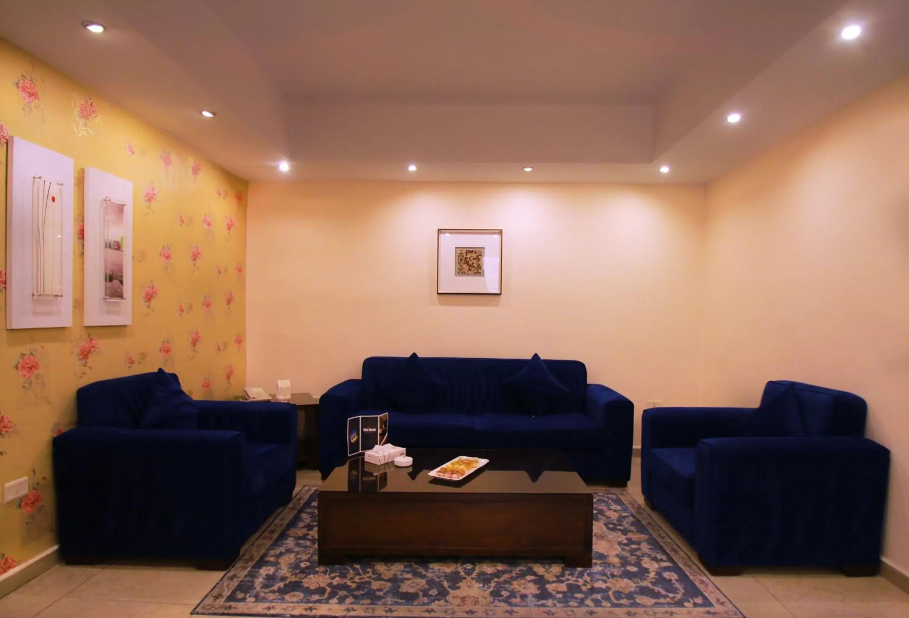 City Rose Hotel Suites