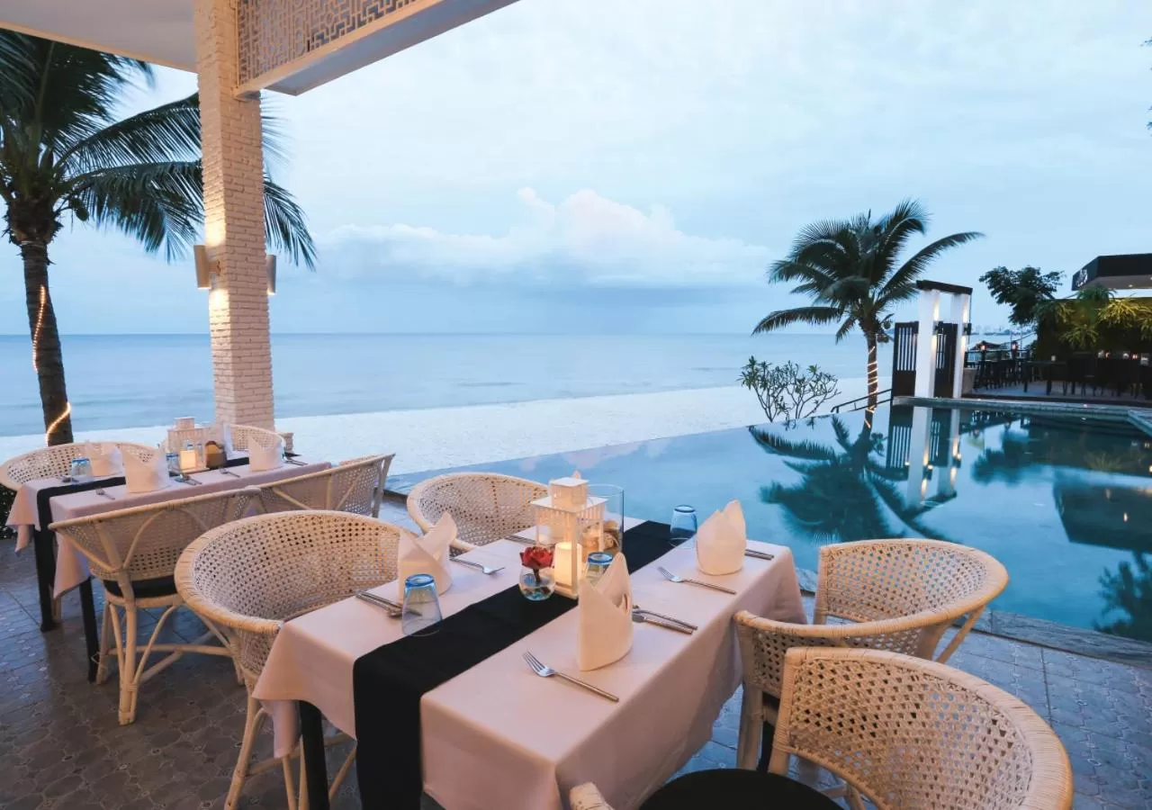 Restaurant/places to eat in Laksasubha Hua Hin