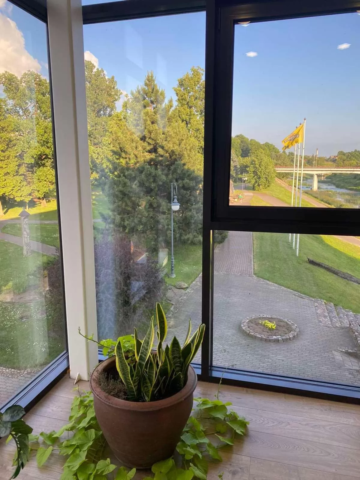 Communal lounge/ TV room in Viešbutis Banga