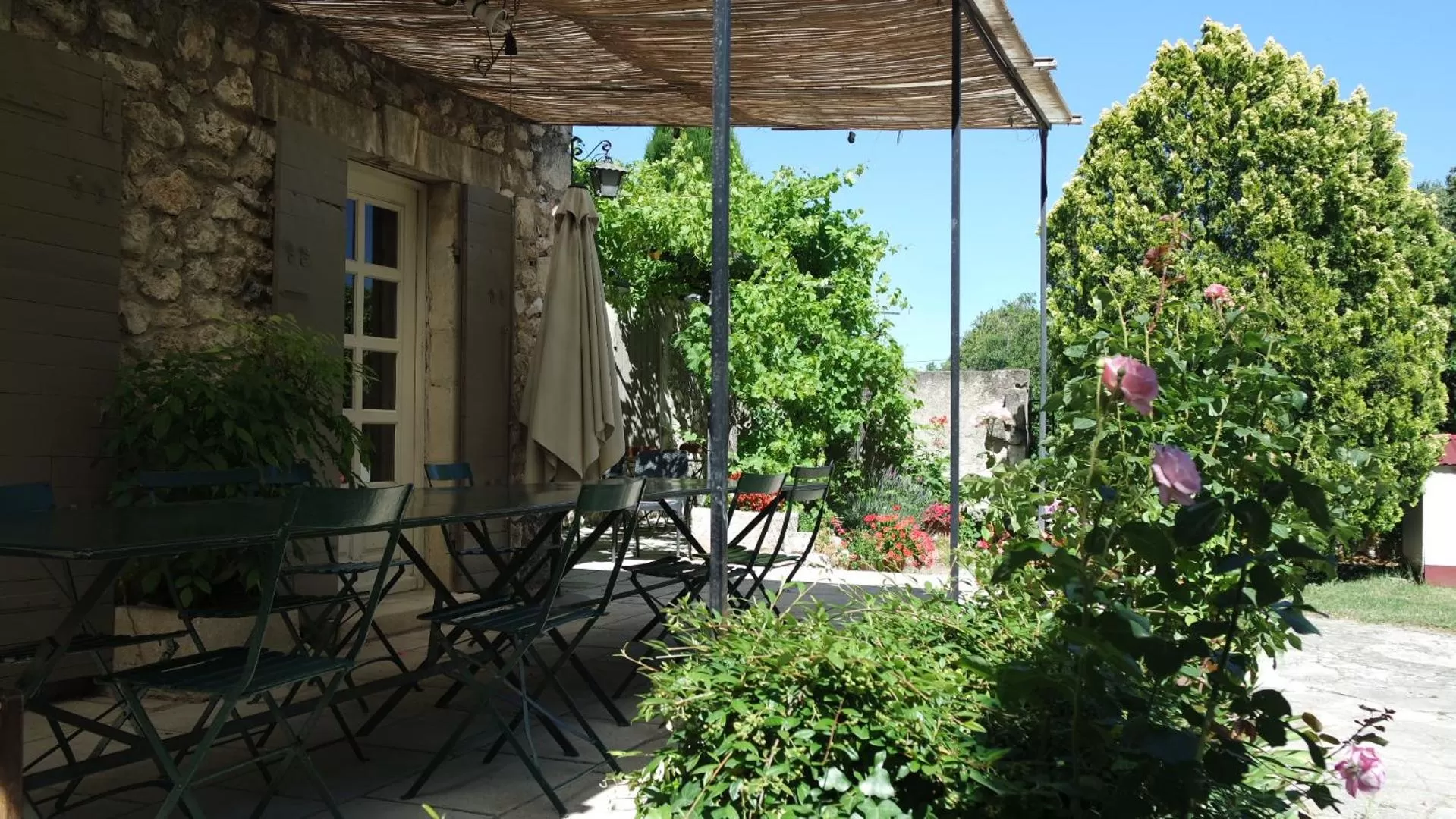 Garden in Mas Grimaud - Gîte- Studio et chambres d'hôtes familiales